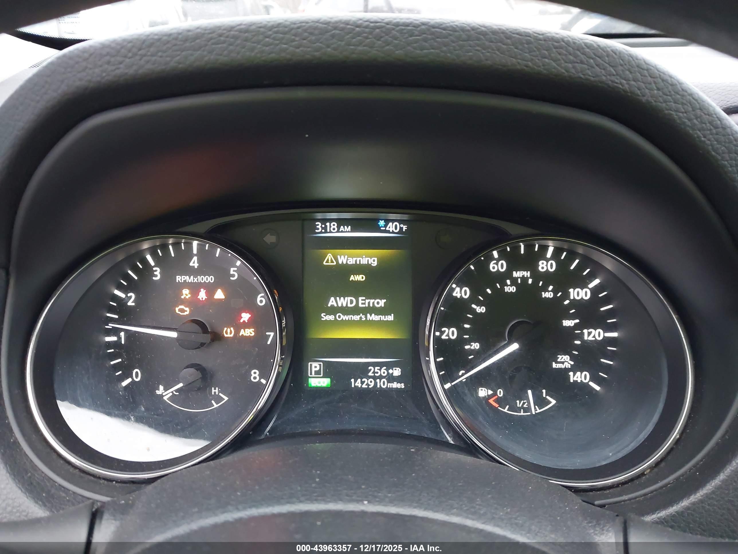 NISSAN ROGUE image 7