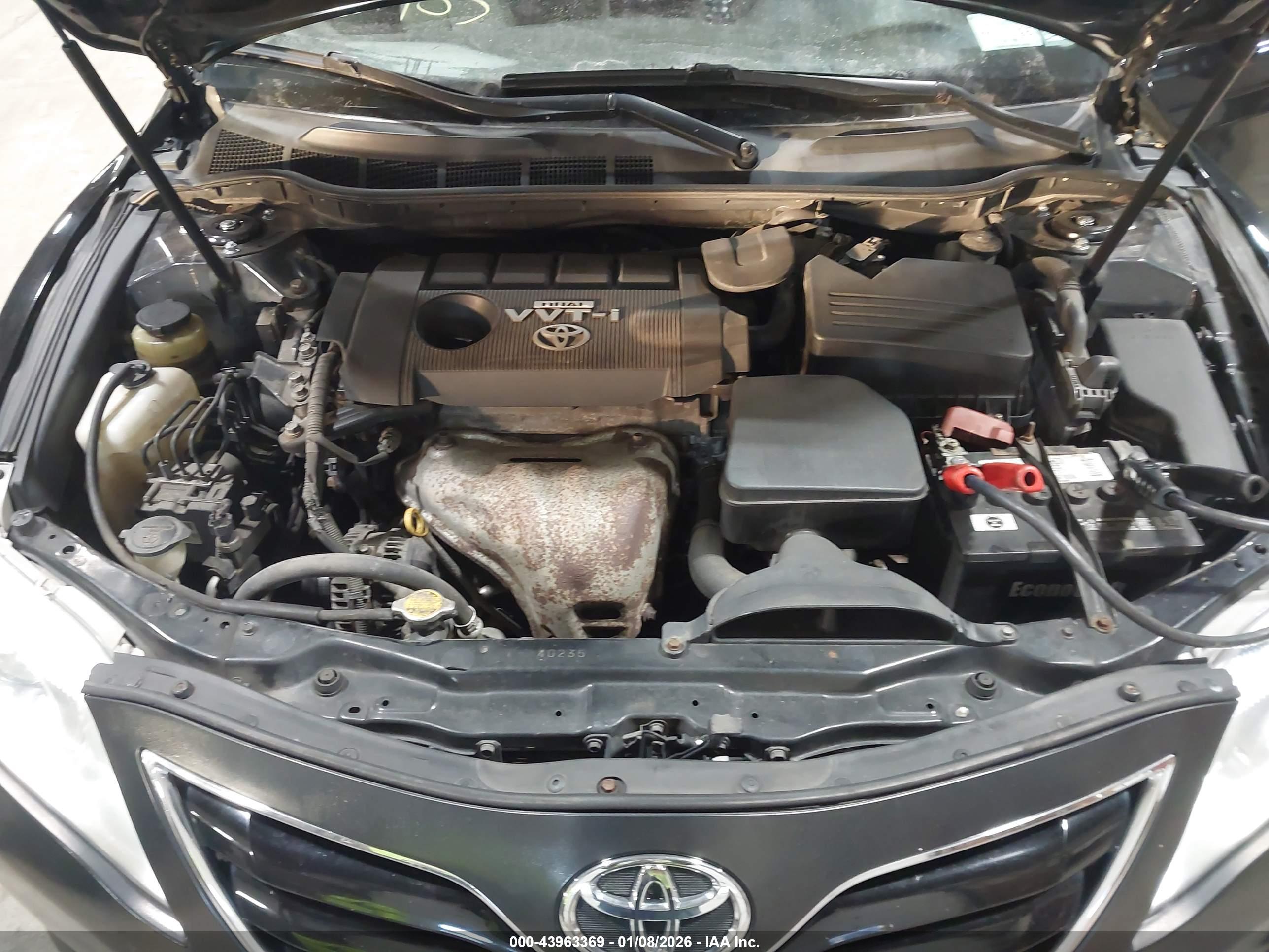 TOYOTA CAMRY image 10