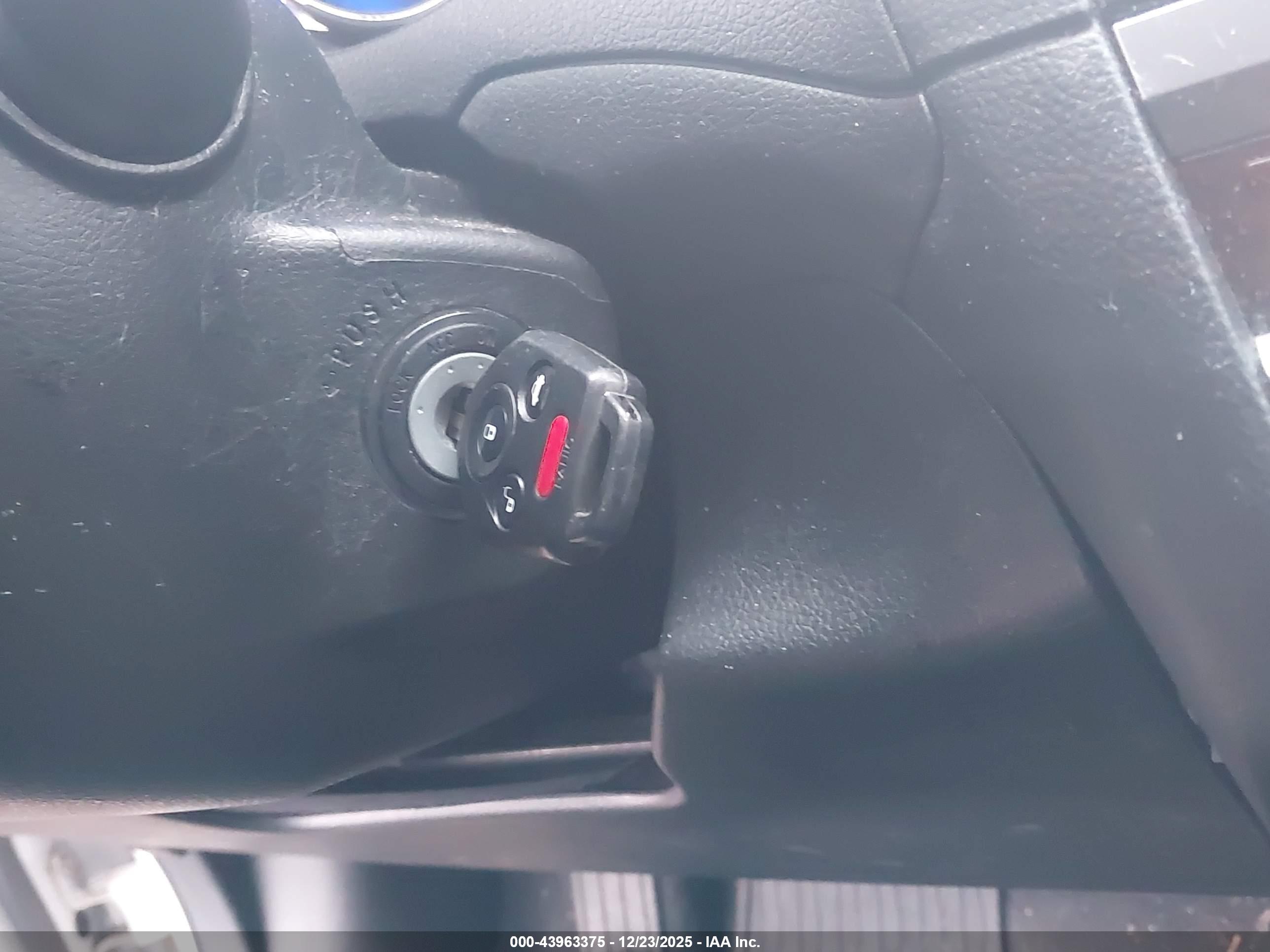 SUBARU LEGACY image 11