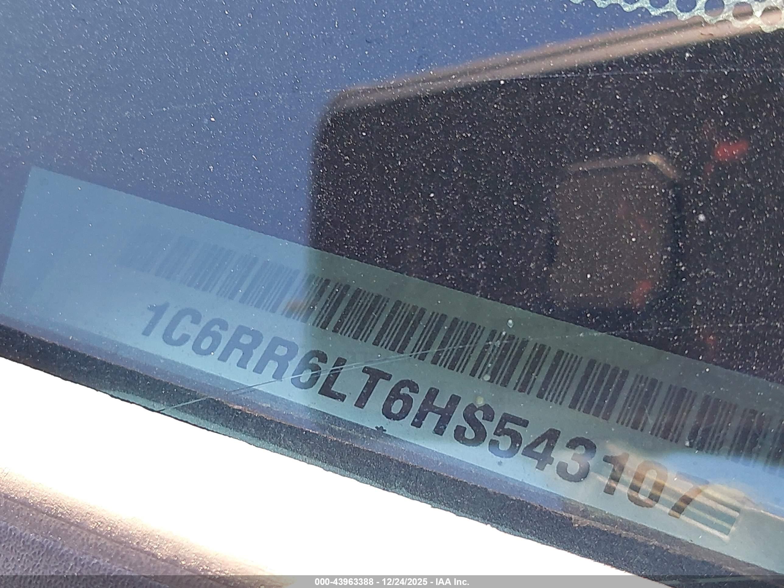 RAM 1500 image 9