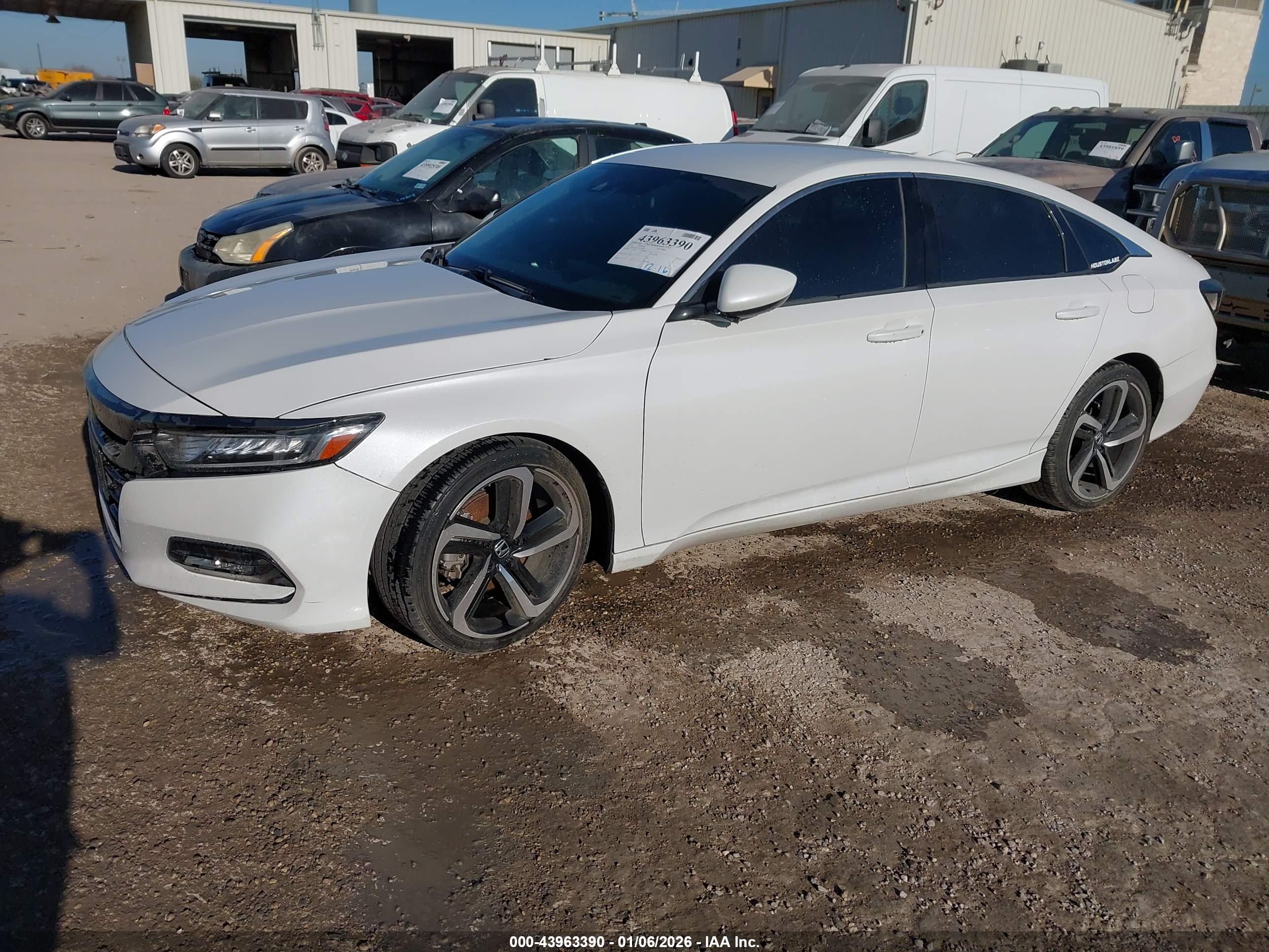 HONDA ACCORD image 2