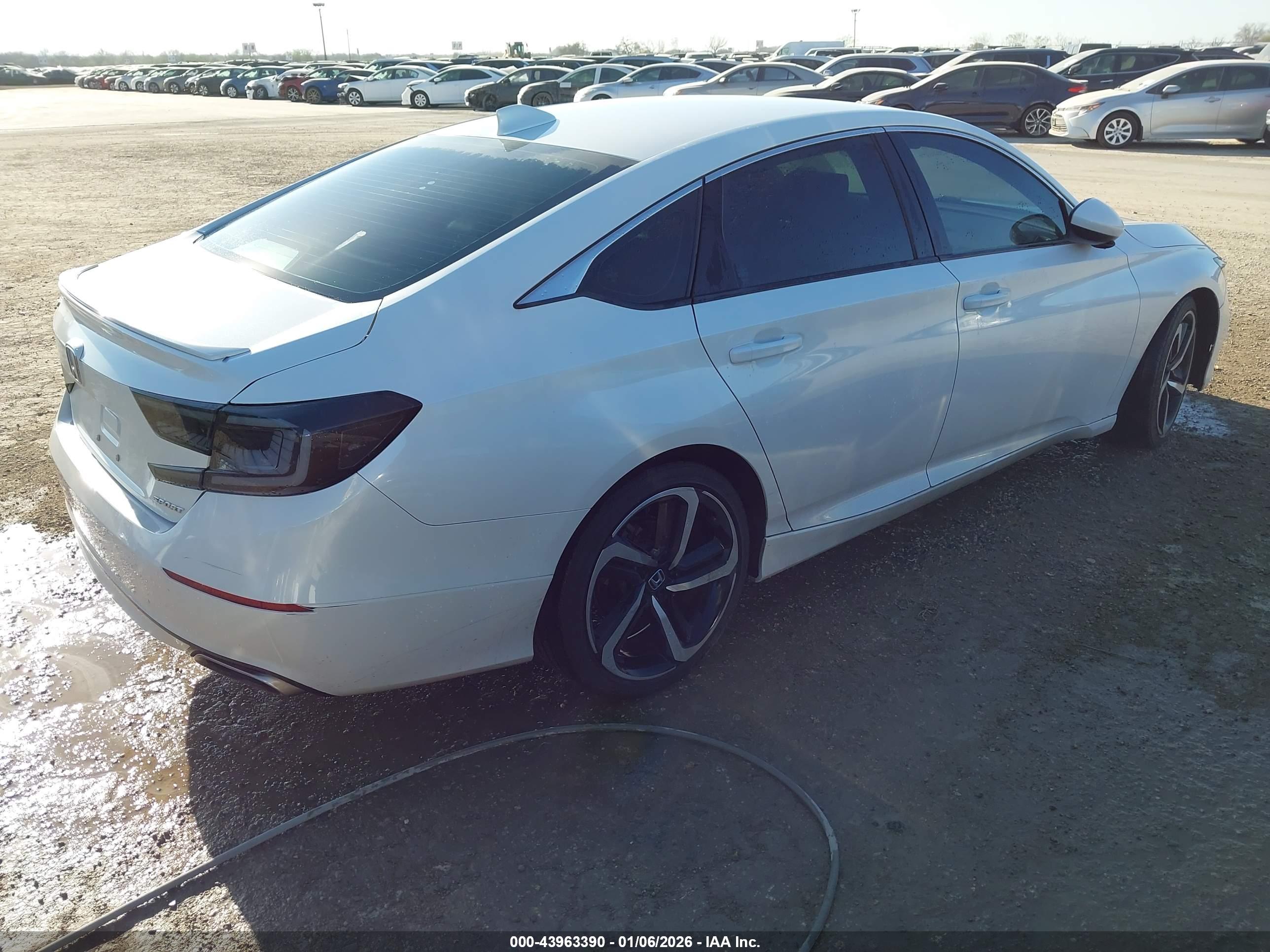 HONDA ACCORD image 4