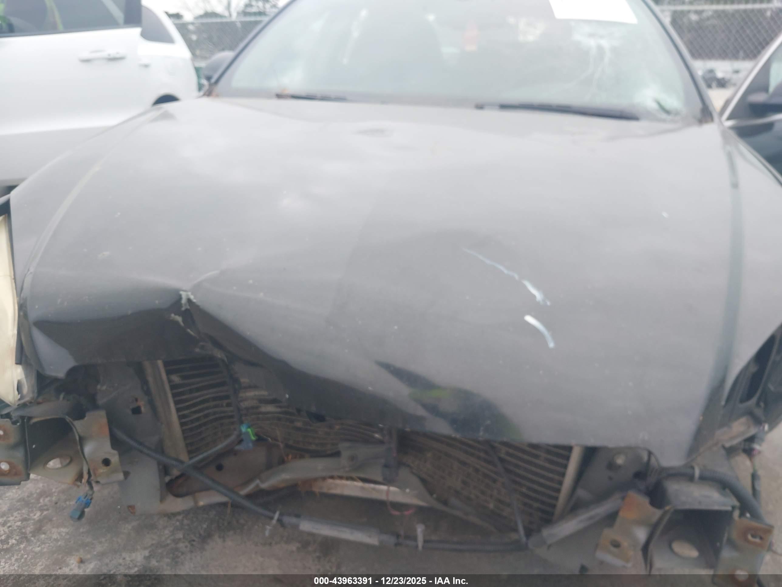 CHEVROLET IMPALA image 10