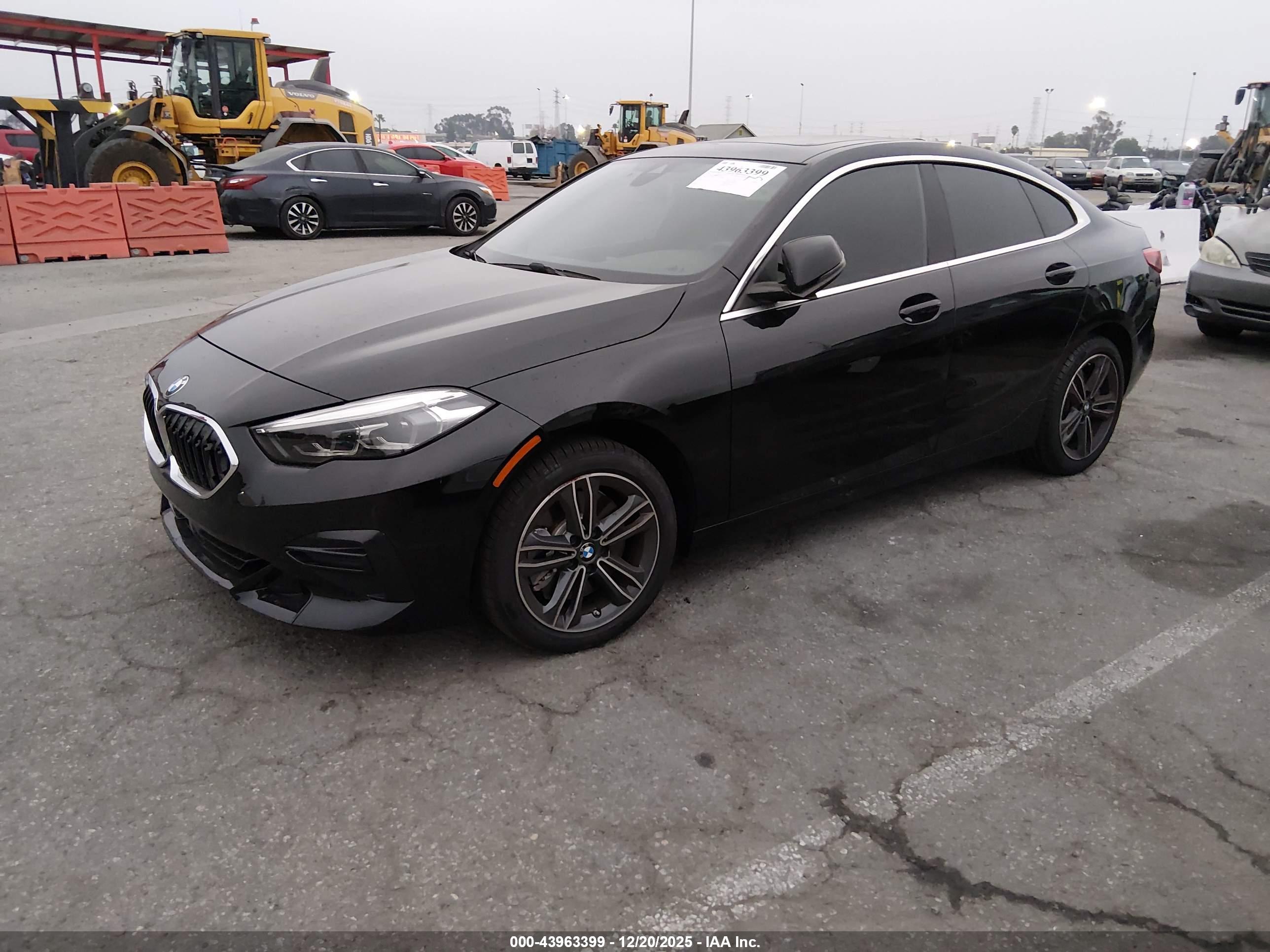 BMW 228 image 2
