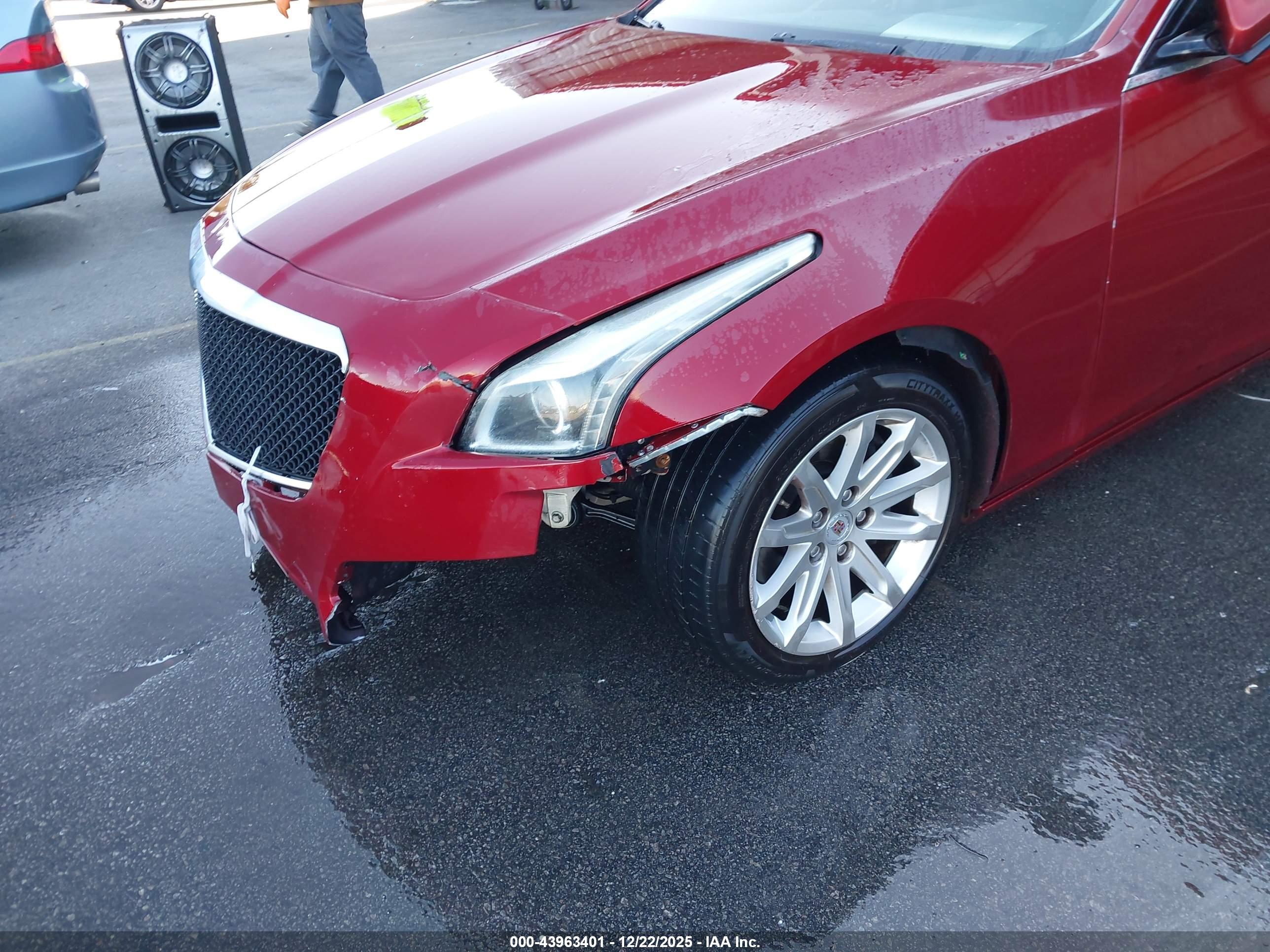 CADILLAC CTS image 6