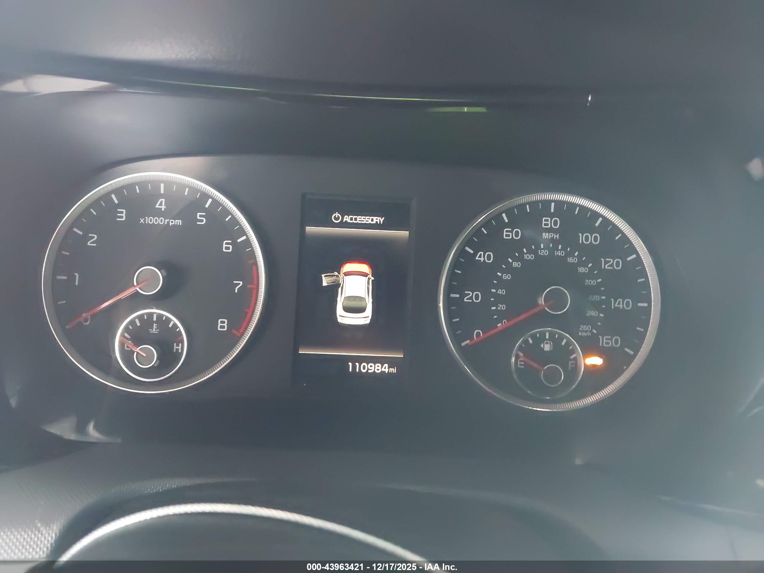 KIA K5 image 7