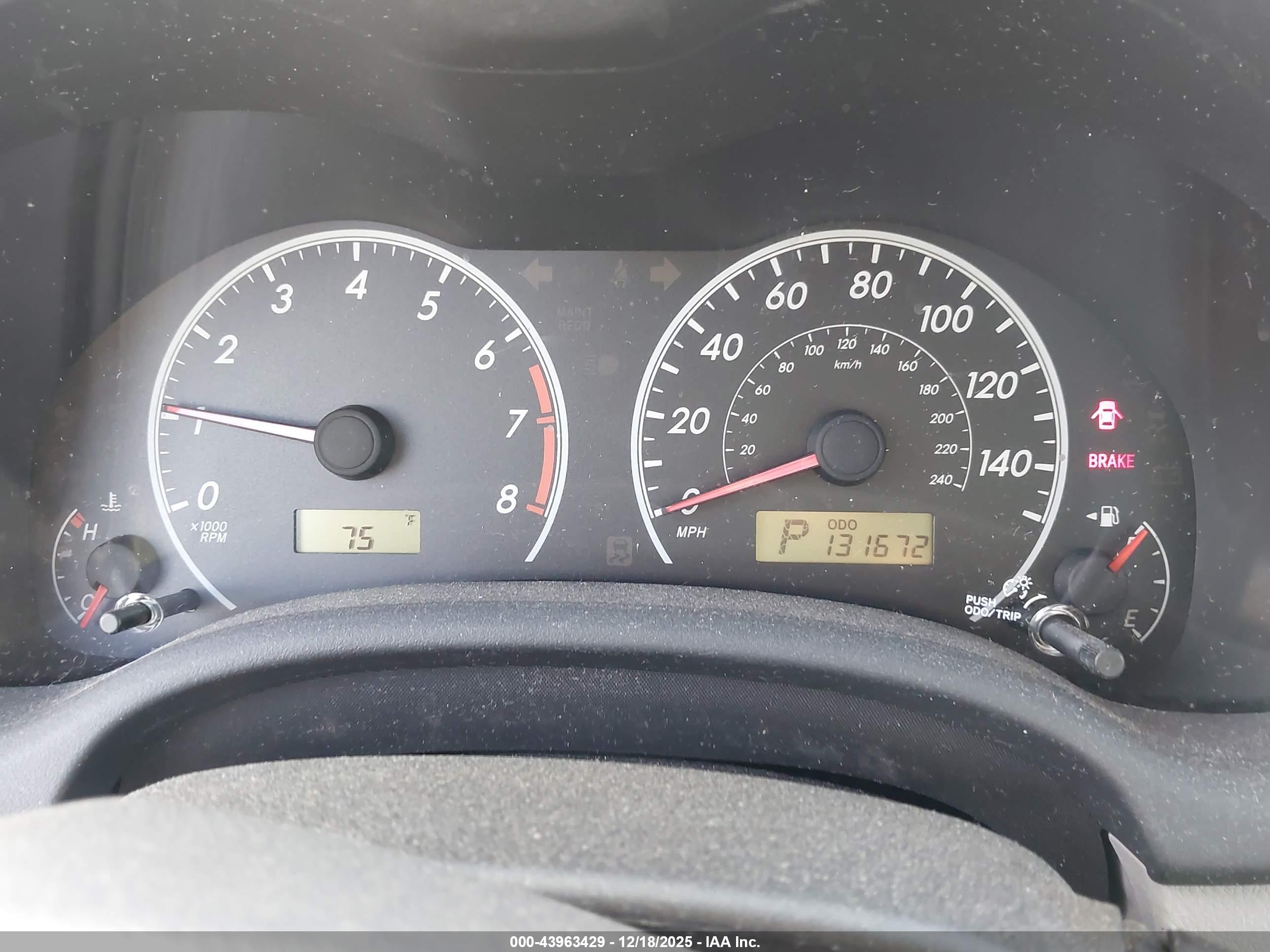 TOYOTA COROLLA image 7