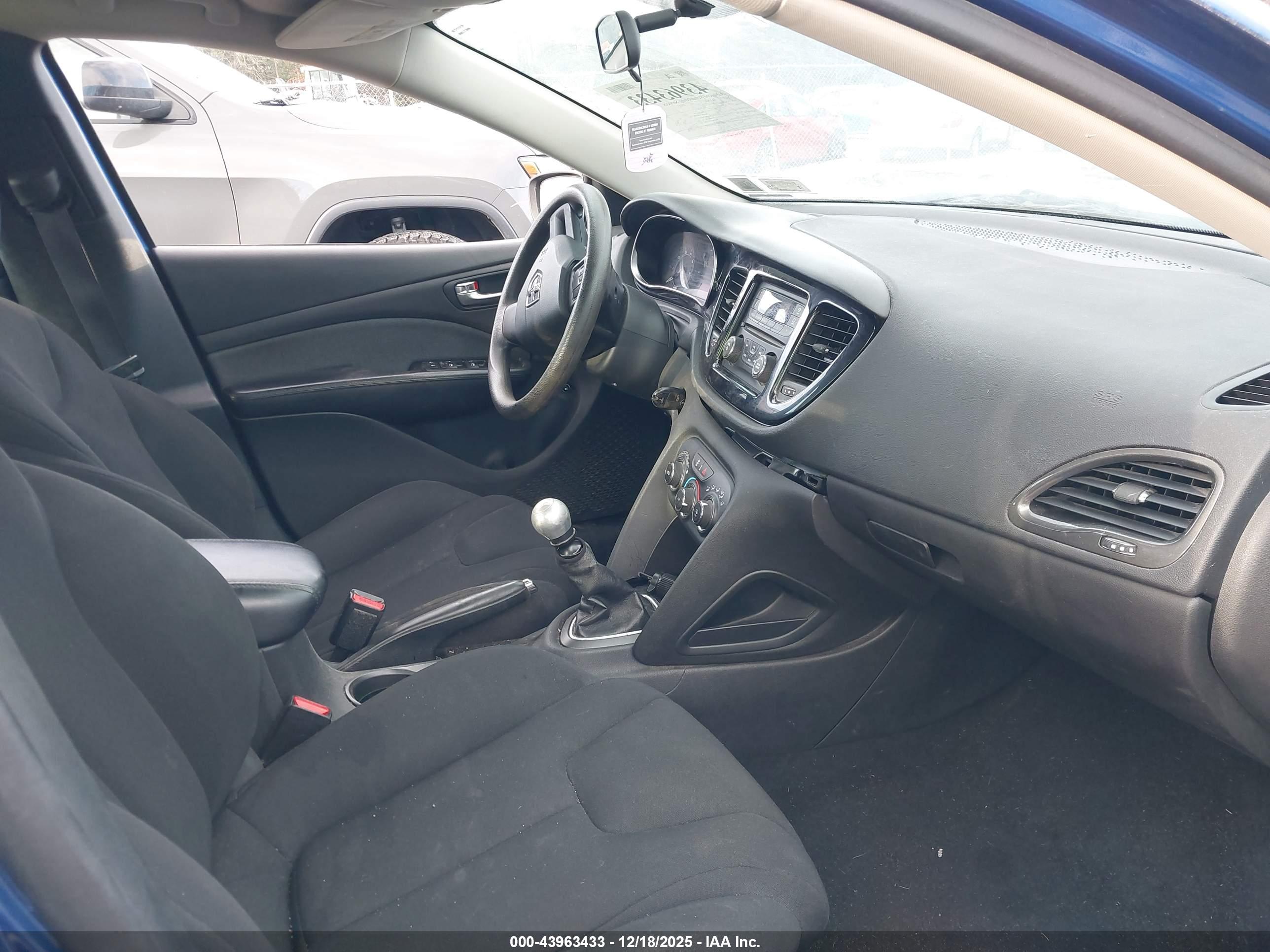 DODGE DART image 5