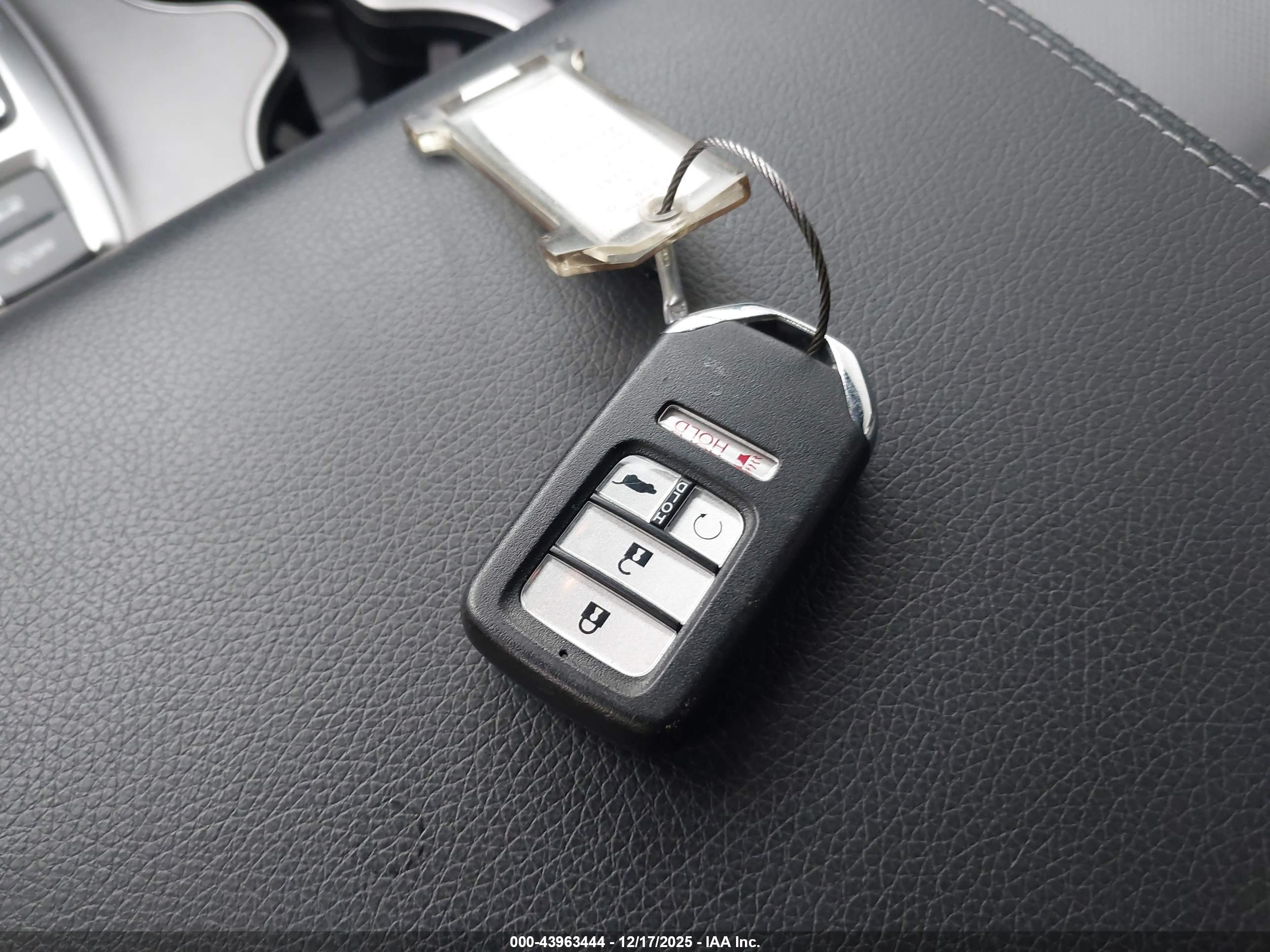 HONDA PASSPORT image 11