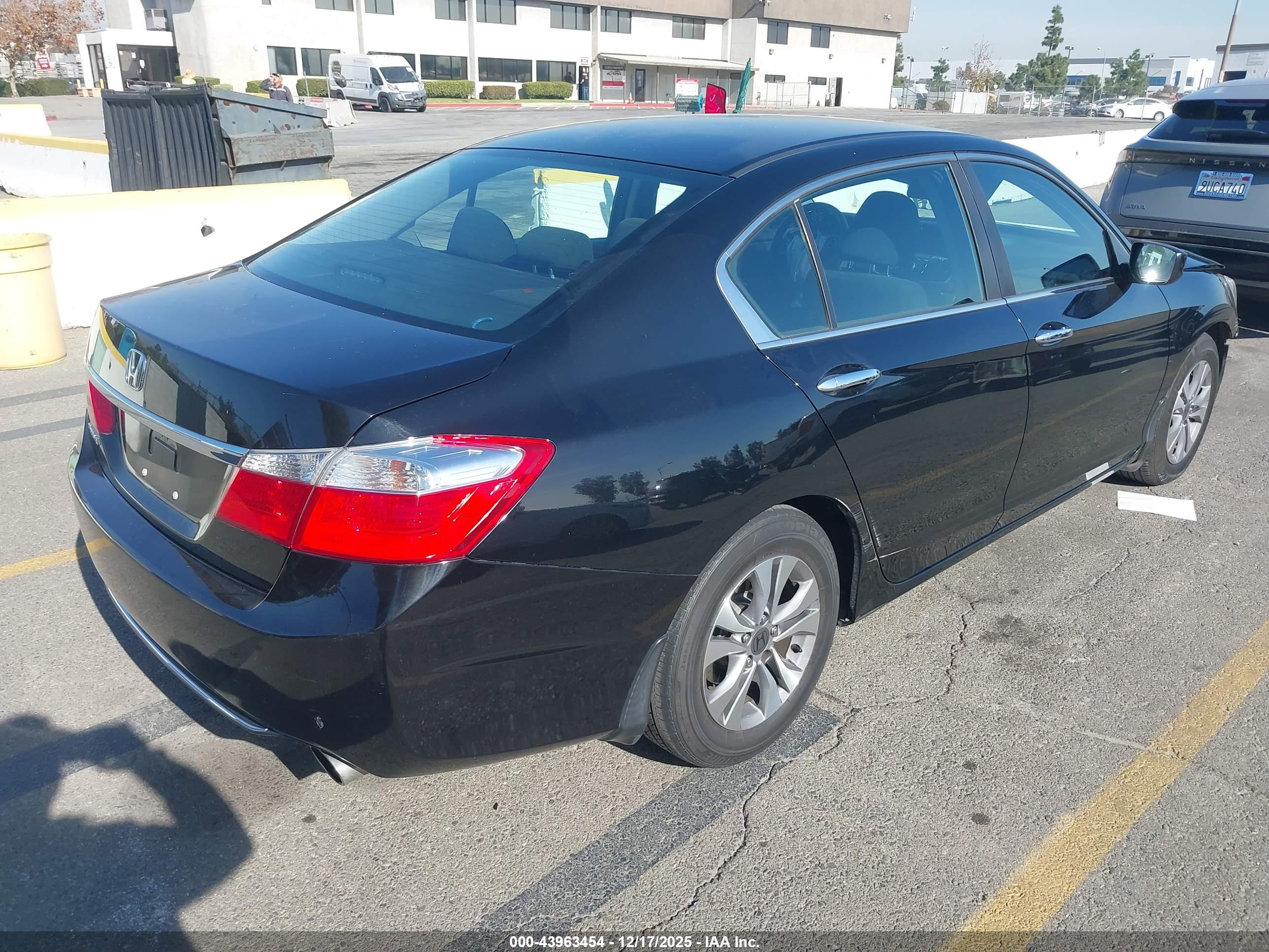 HONDA ACCORD image 4