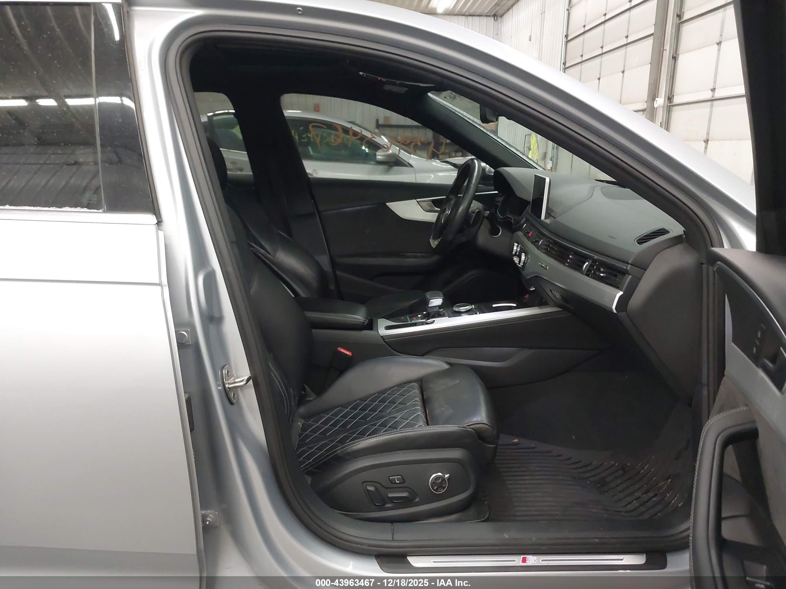 AUDI S4 image 5