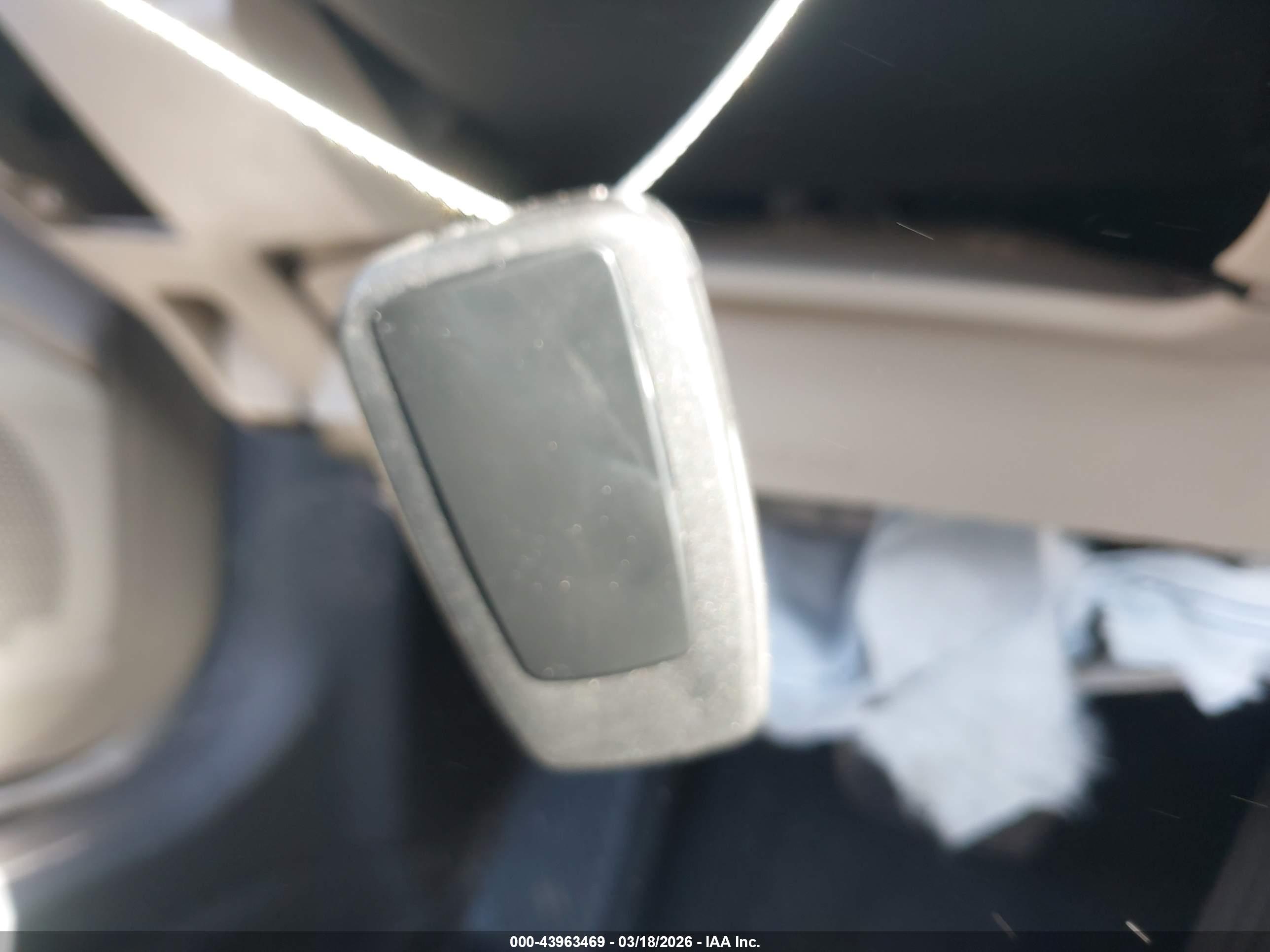 TOYOTA CAMRY image 11