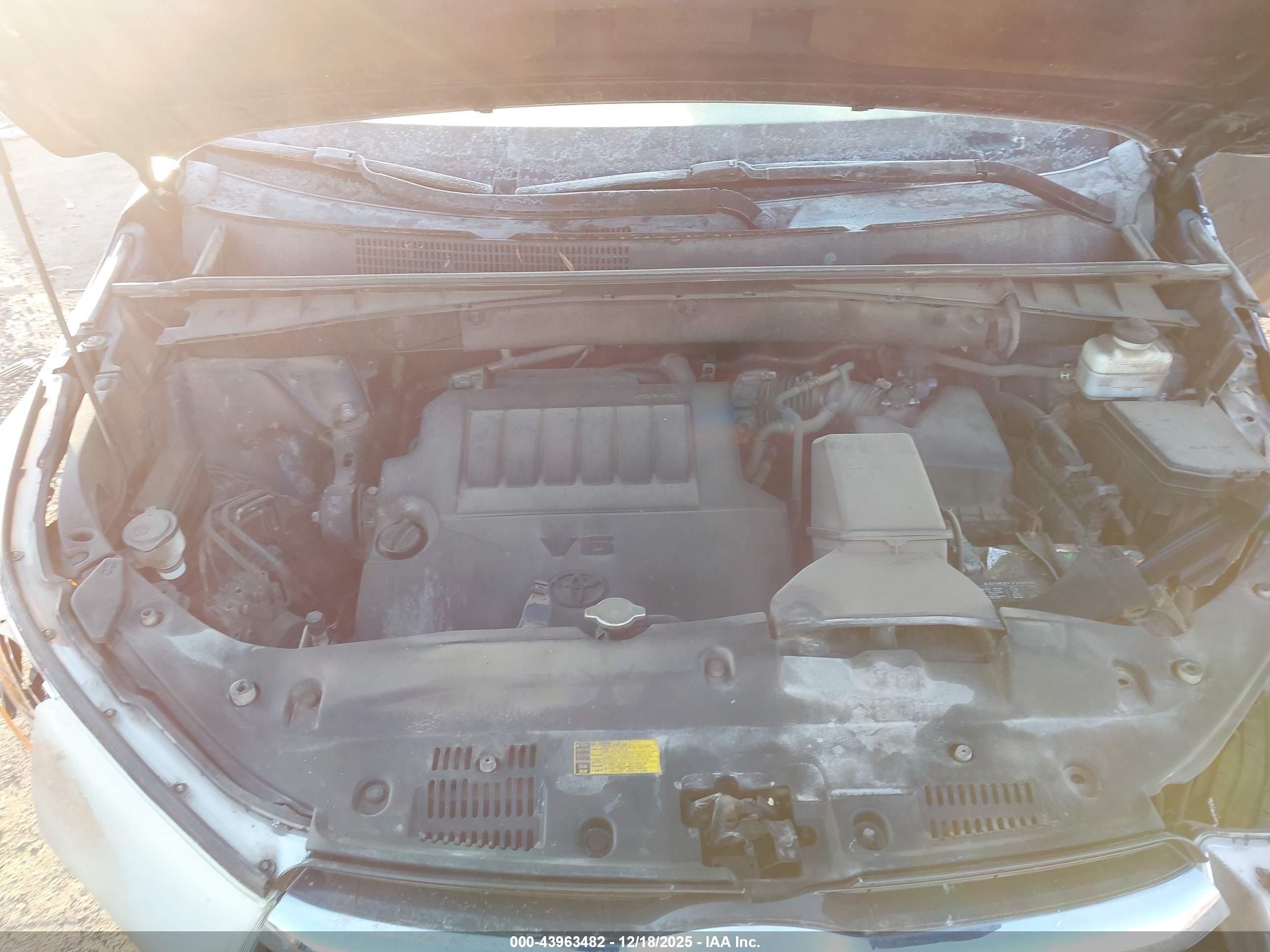 TOYOTA HIGHLANDER image 10
