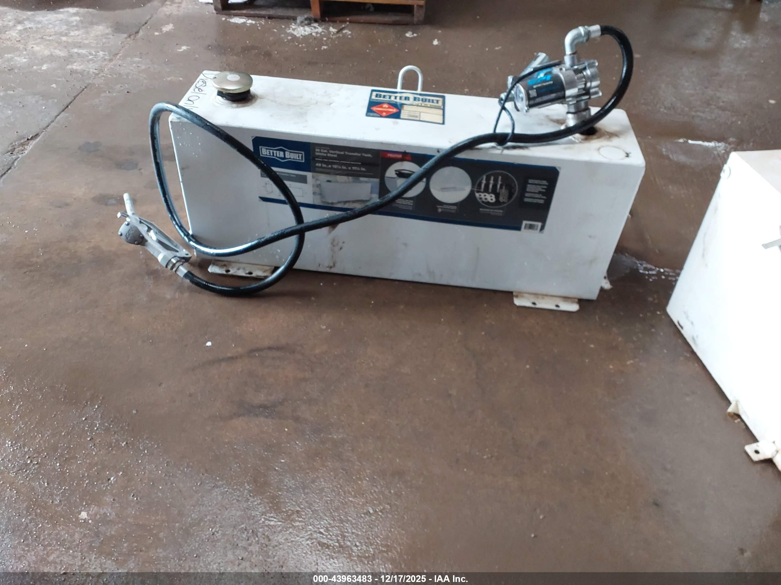 DIESEL TANKS image 8