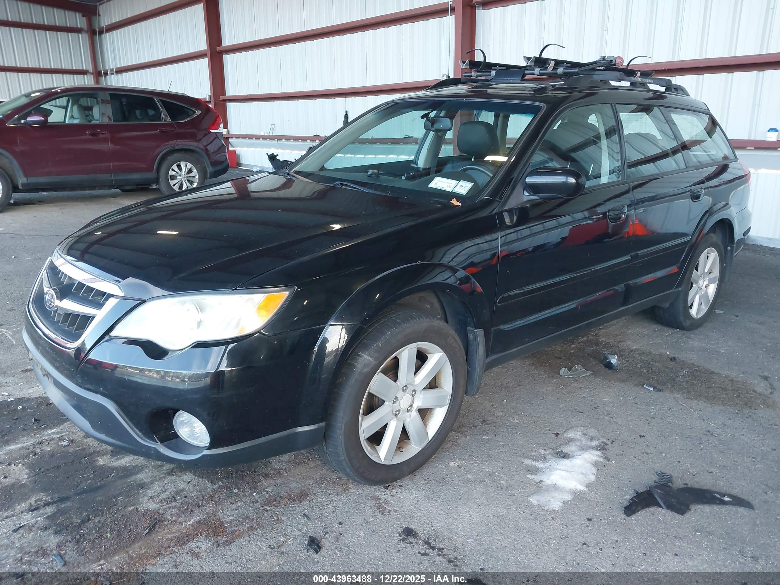 SUBARU OUTBACK image 2