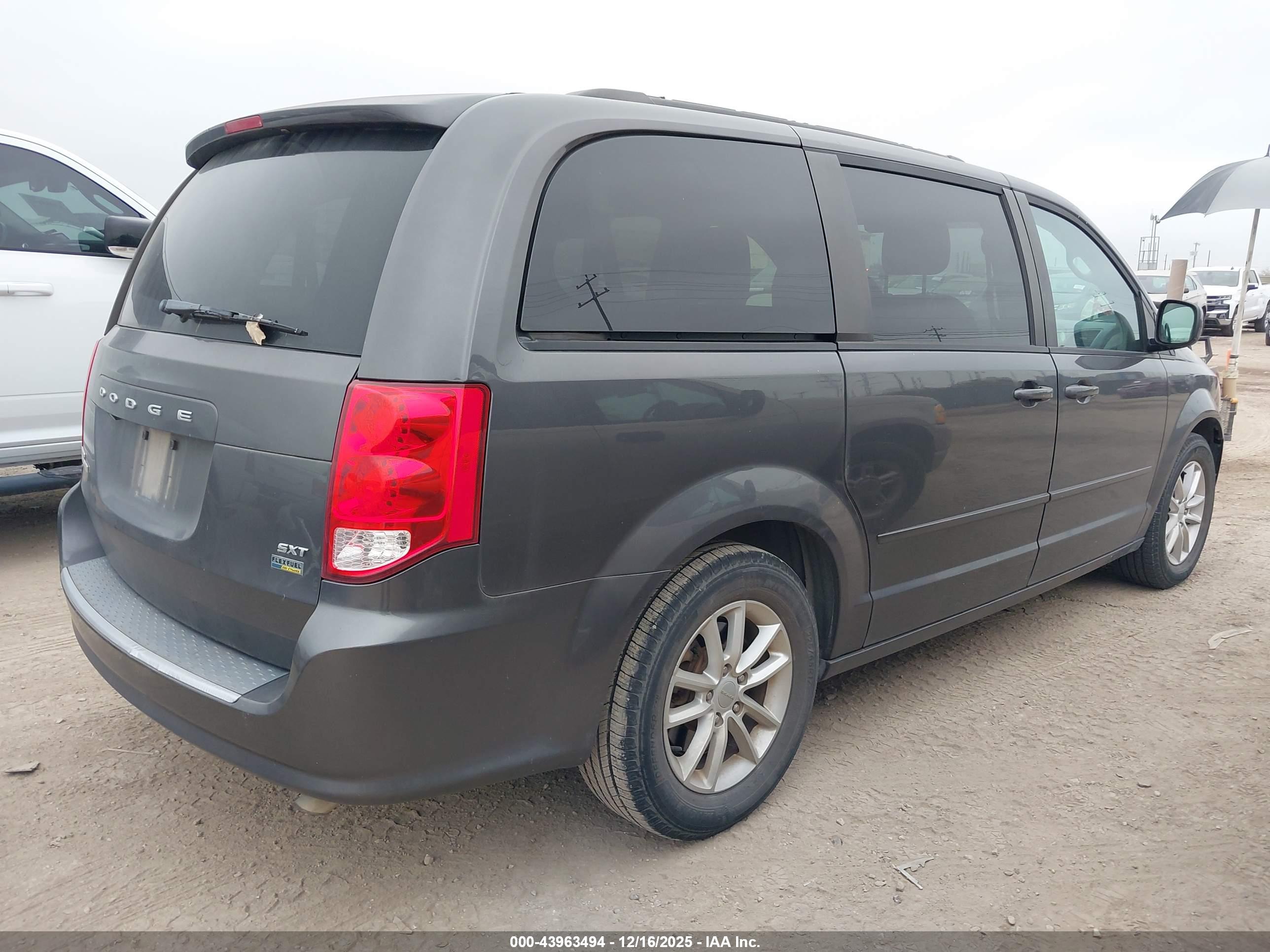 DODGE GRAND image 4