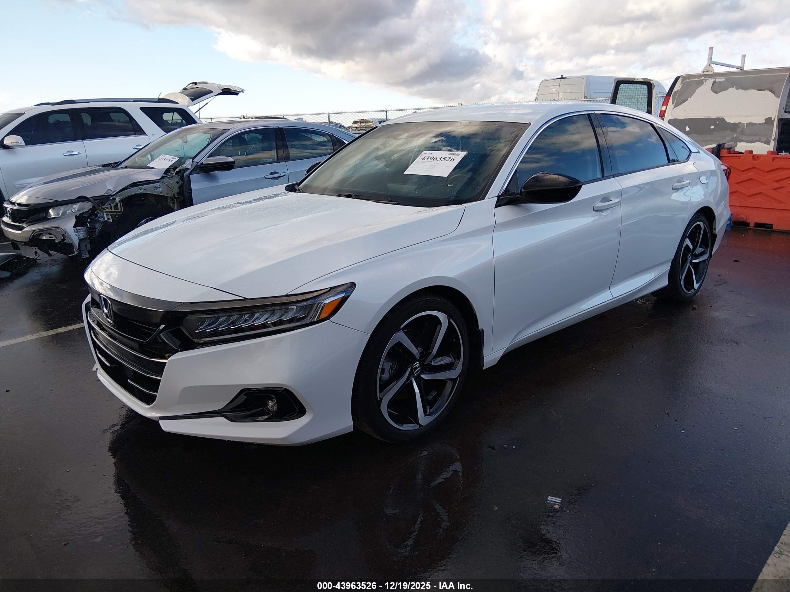 HONDA ACCORD image 2