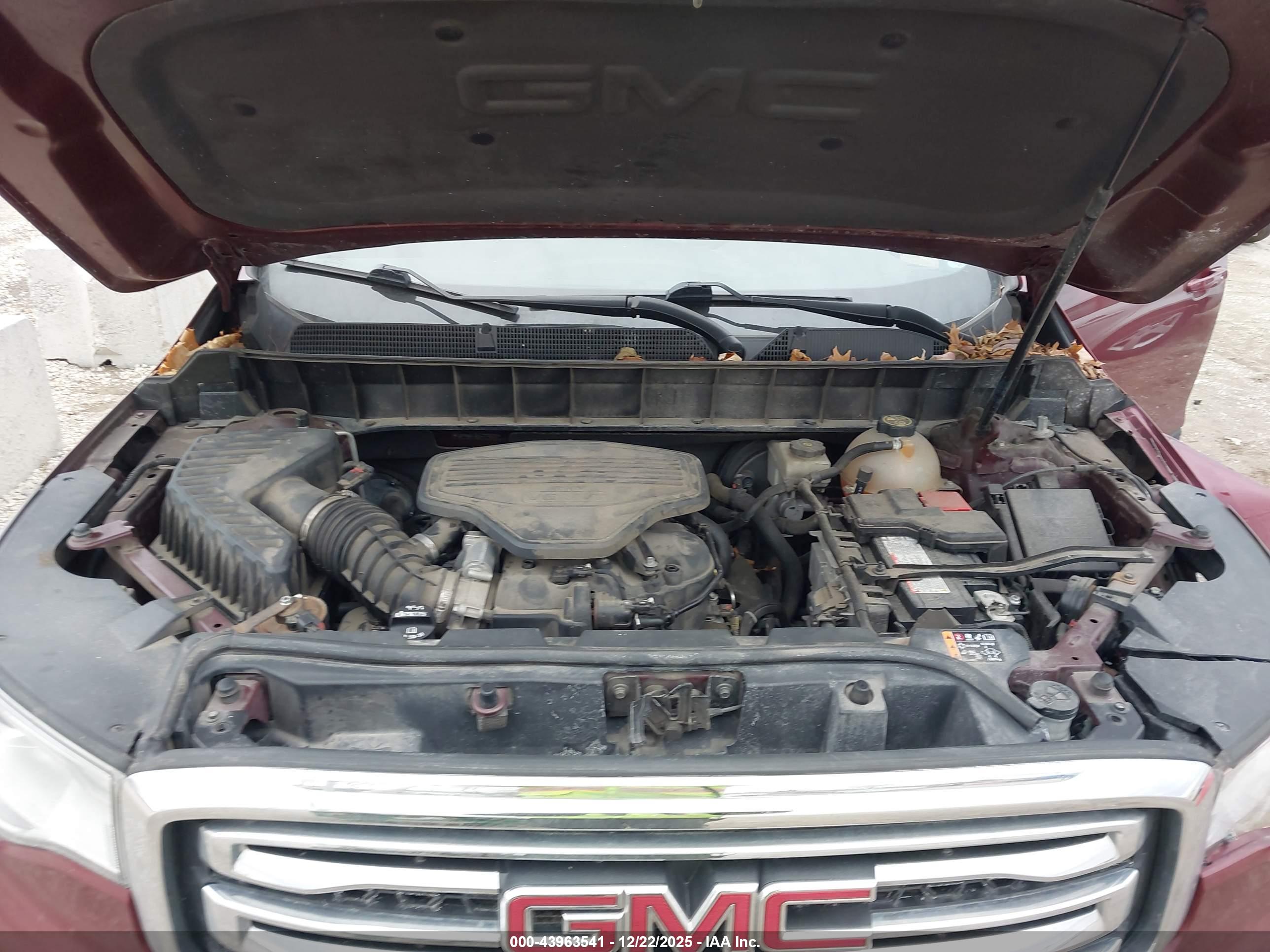 GMC ACADIA image 10