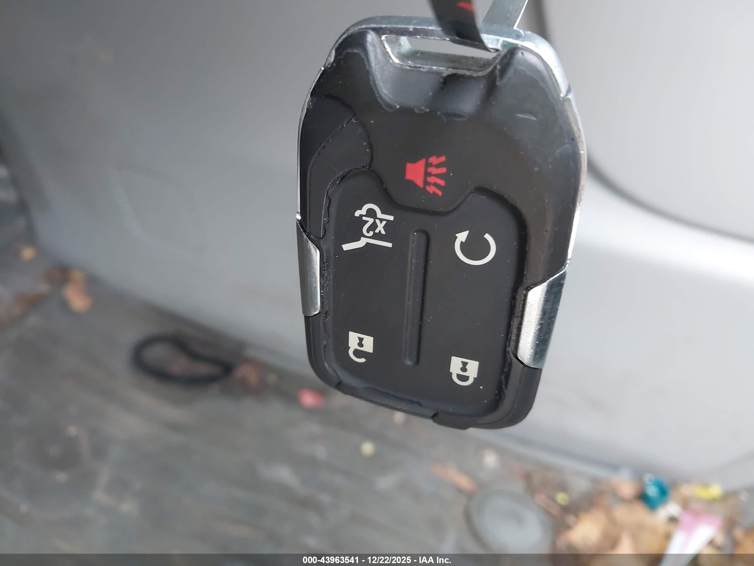 GMC ACADIA image 11