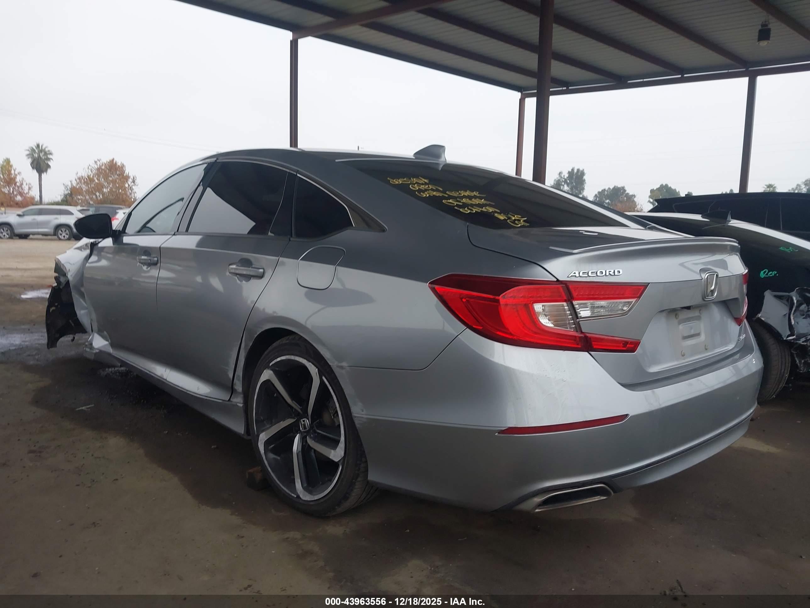 HONDA ACCORD image 3
