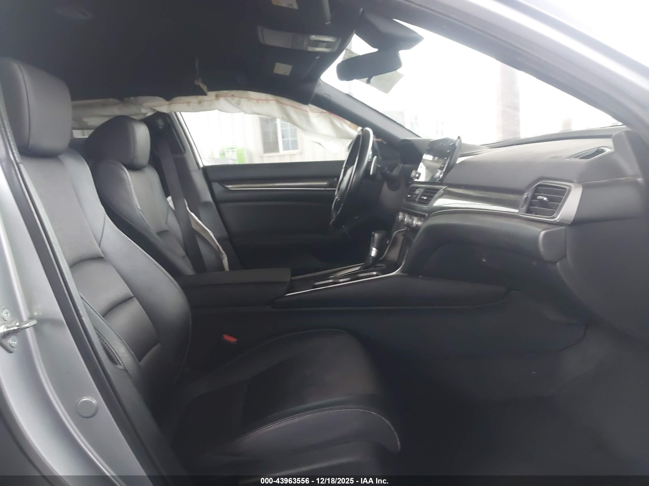 HONDA ACCORD image 5