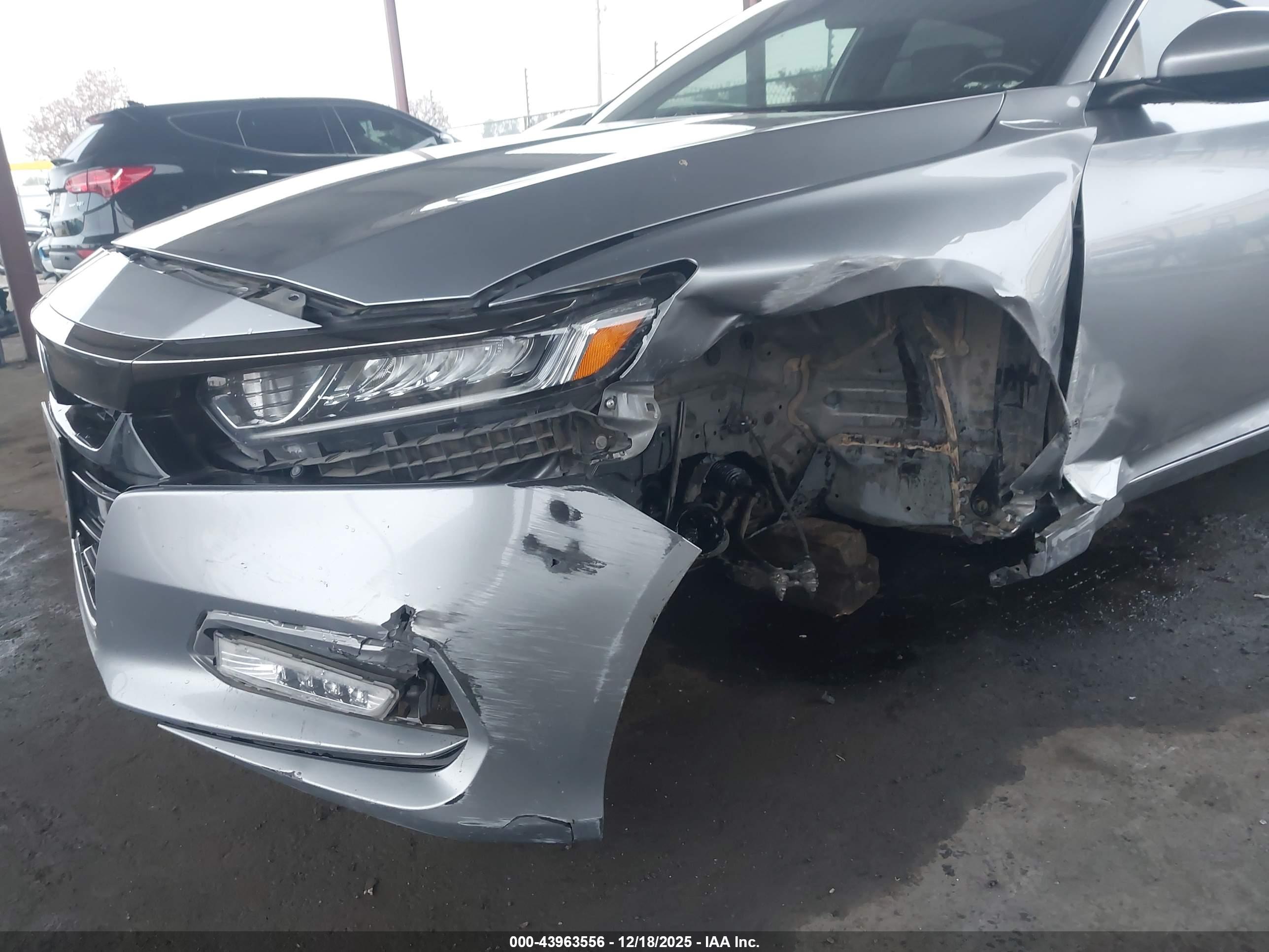 HONDA ACCORD image 6