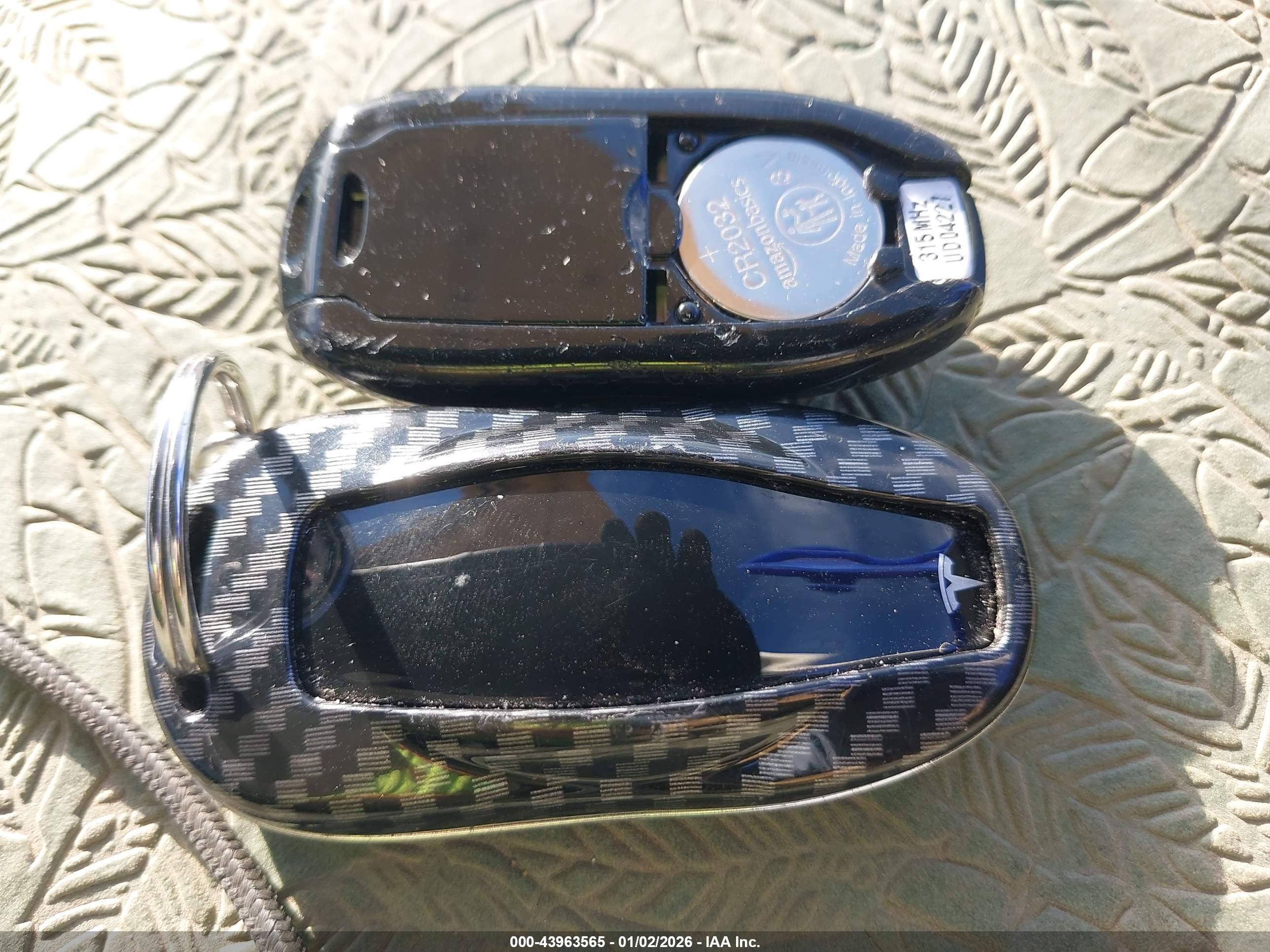 TESLA MODEL image 11