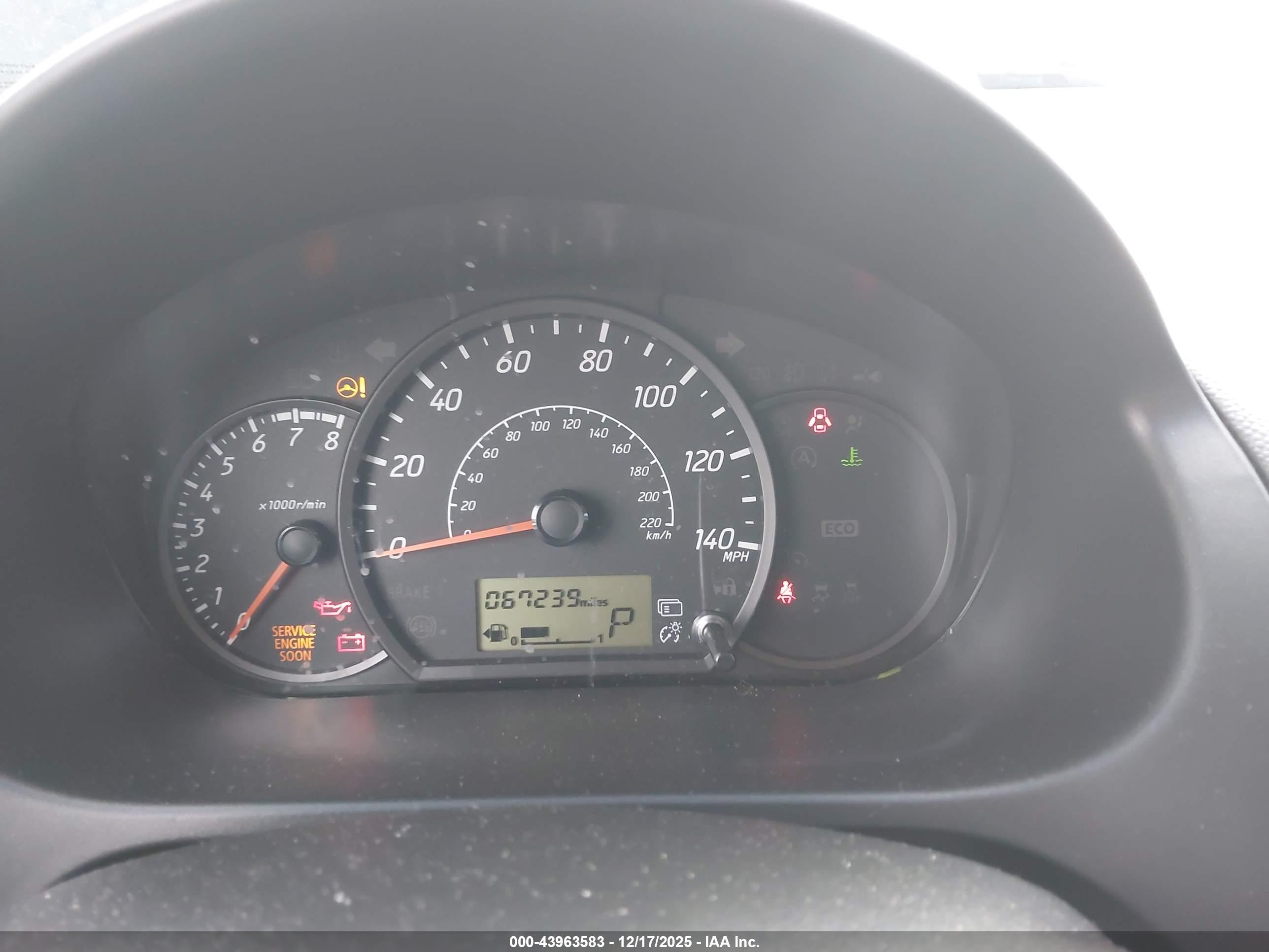 MITSUBISHI MIRAGE image 7