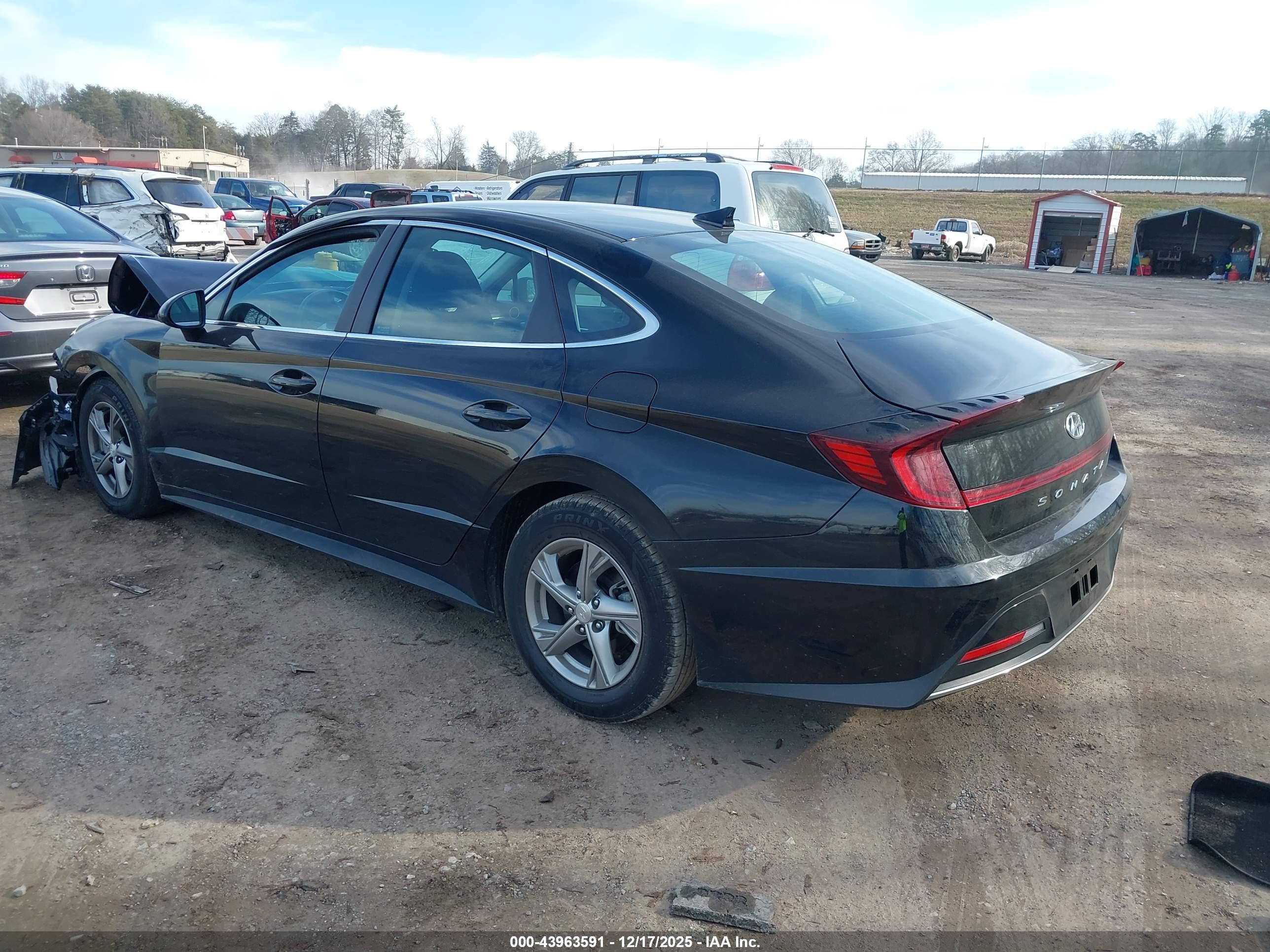 HYUNDAI SONATA image 3