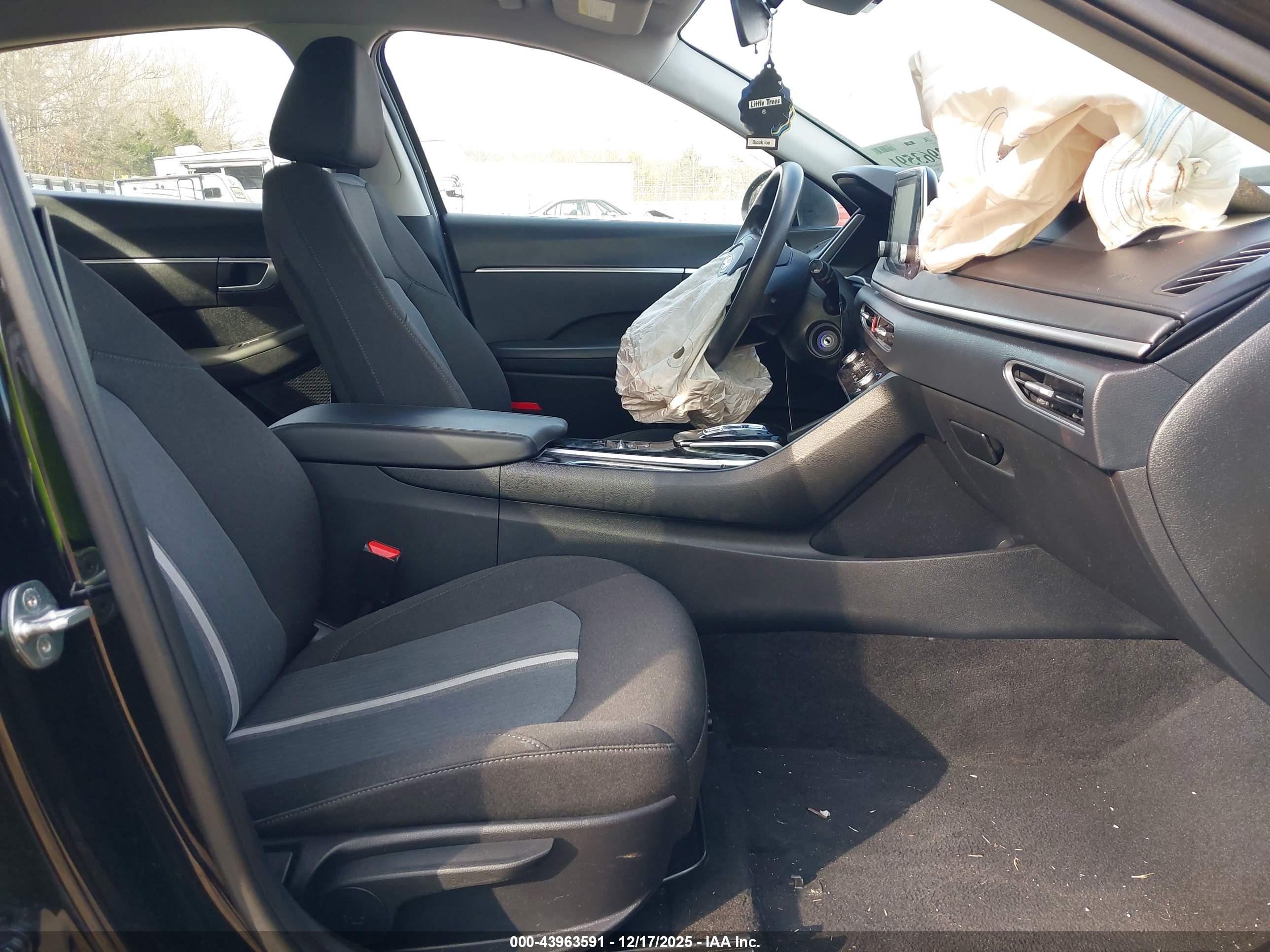 HYUNDAI SONATA image 5
