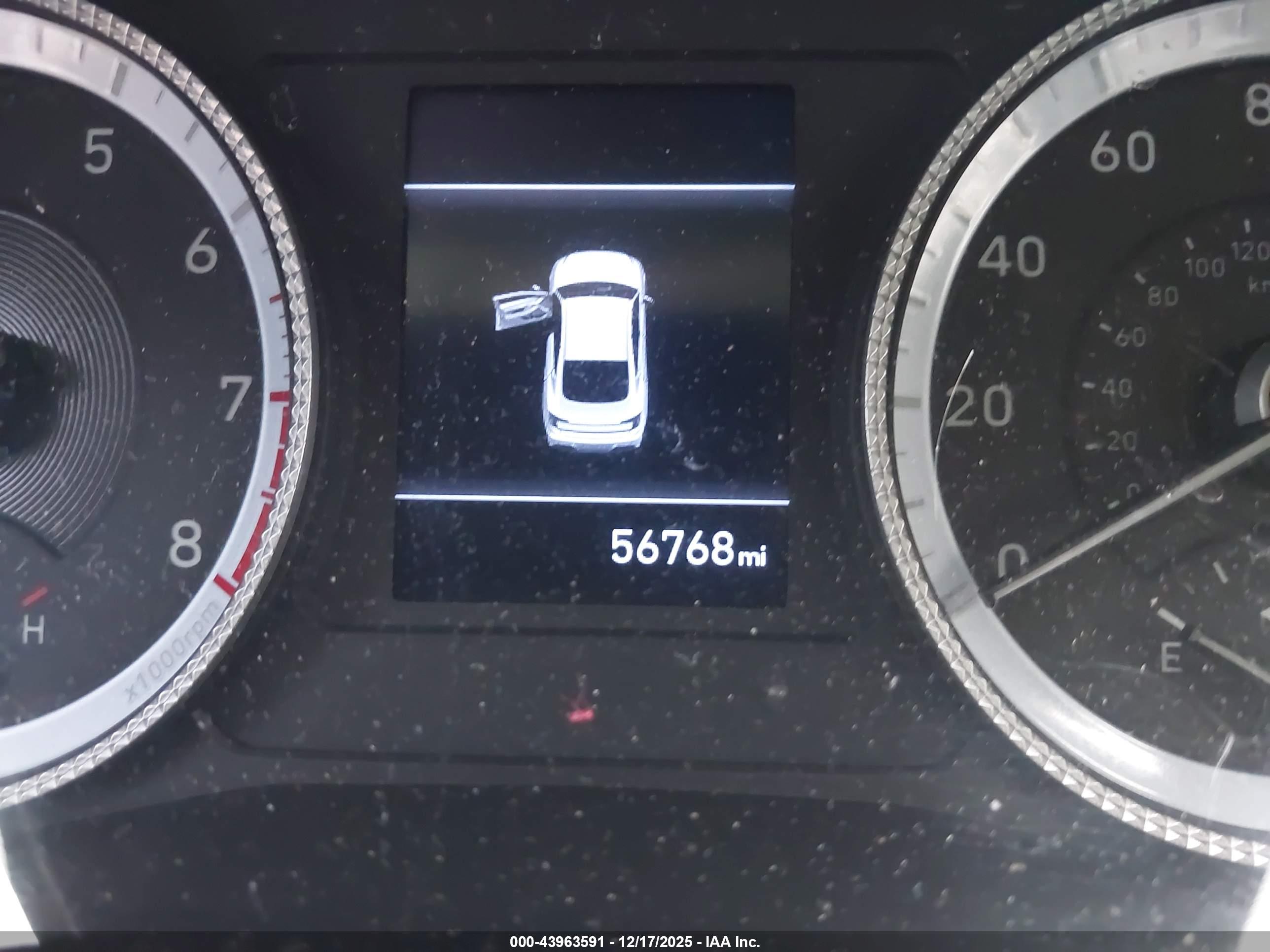 HYUNDAI SONATA image 7