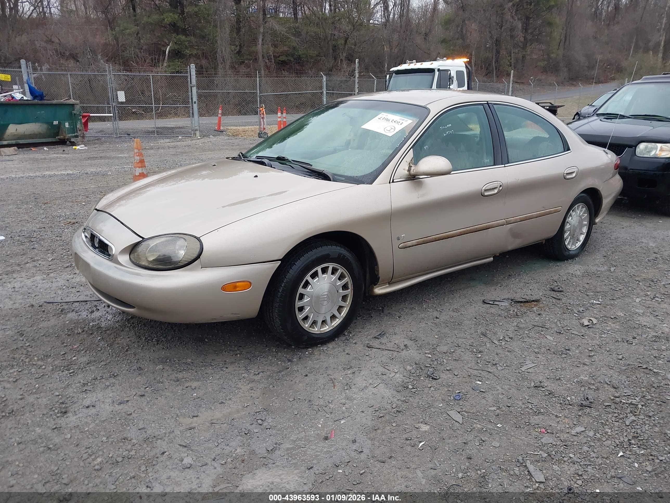 MERCURY SABLE image 2