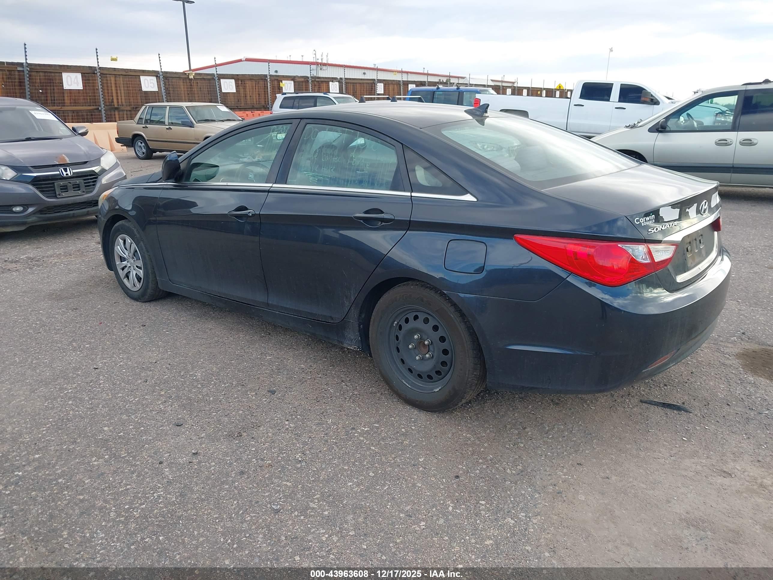 HYUNDAI SONATA image 3