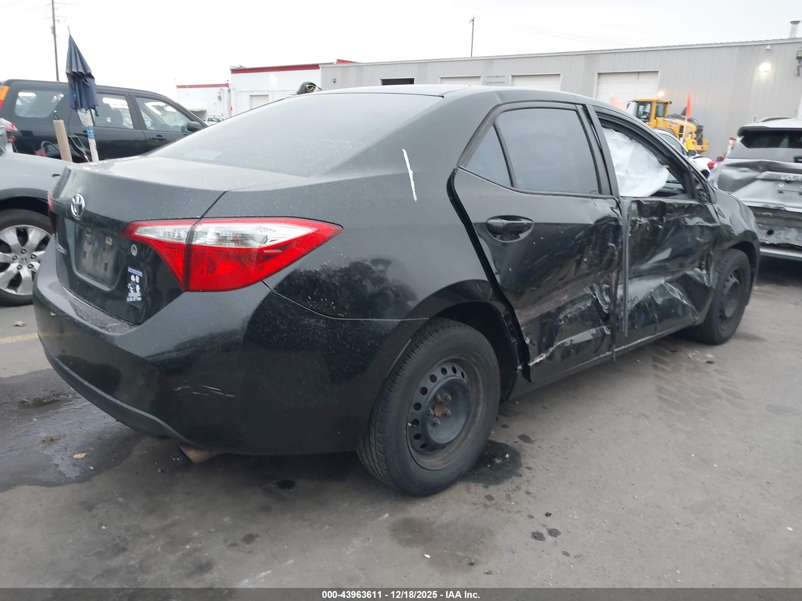 TOYOTA COROLLA image 4