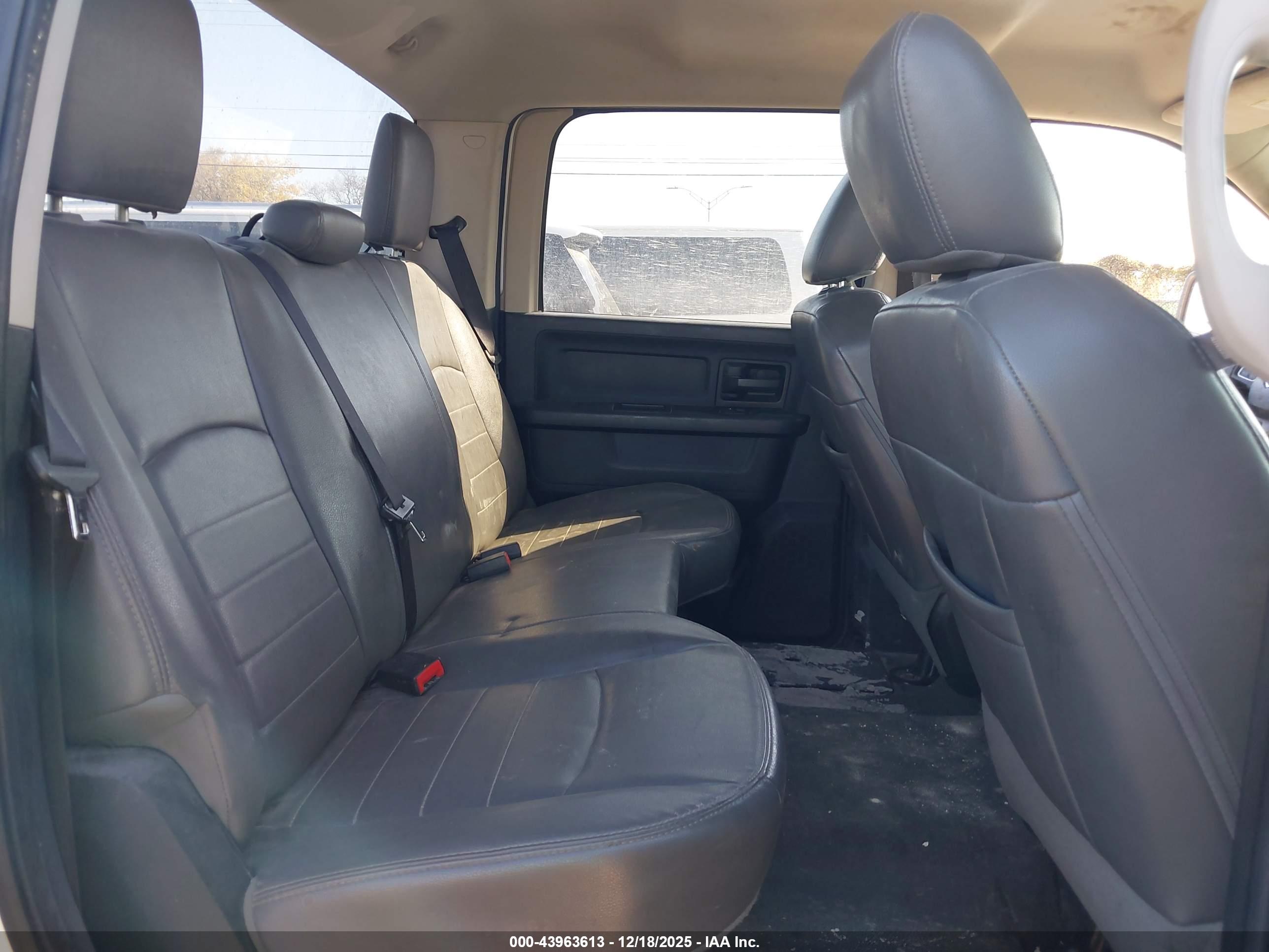 RAM 2500 image 8