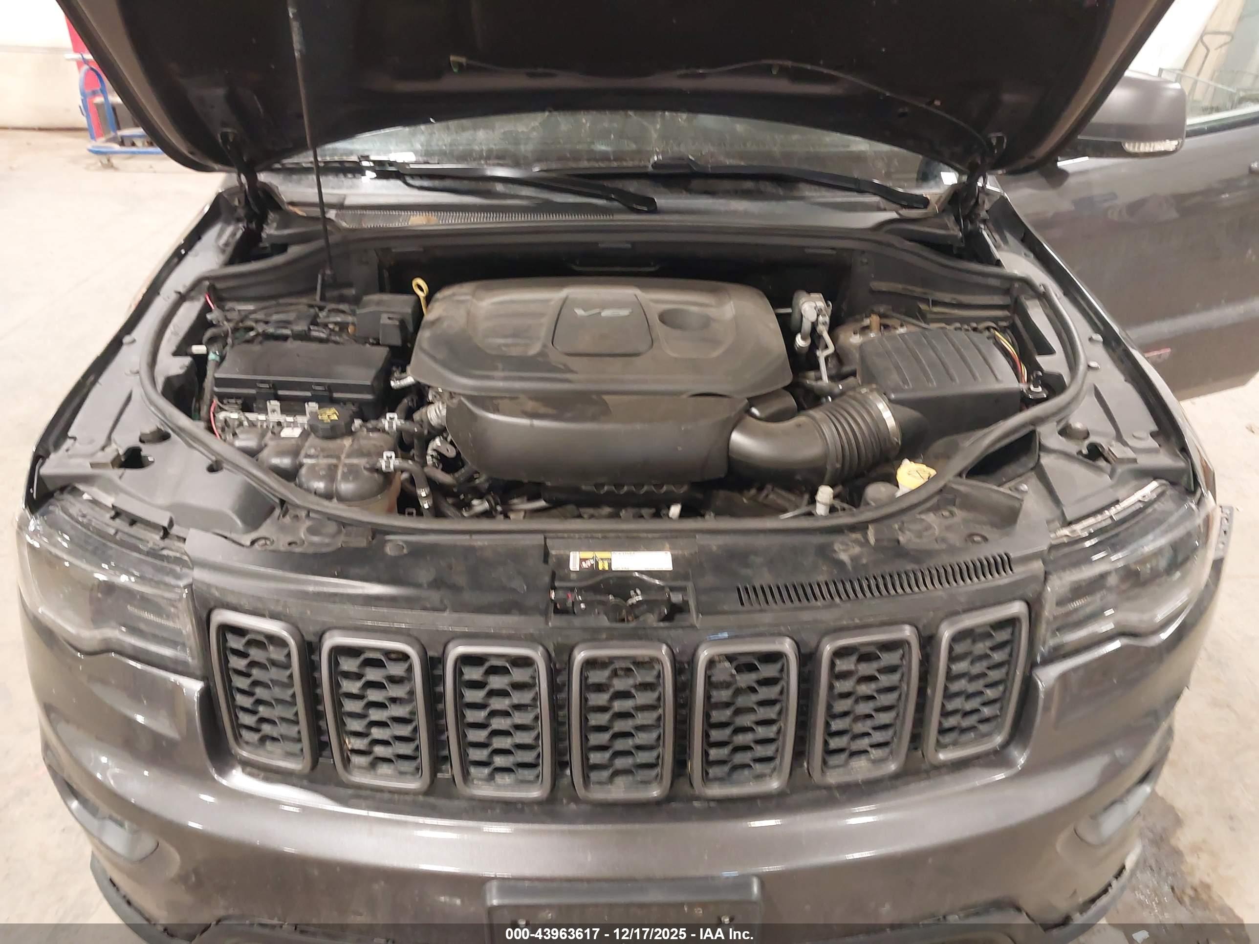 JEEP GRAND image 10