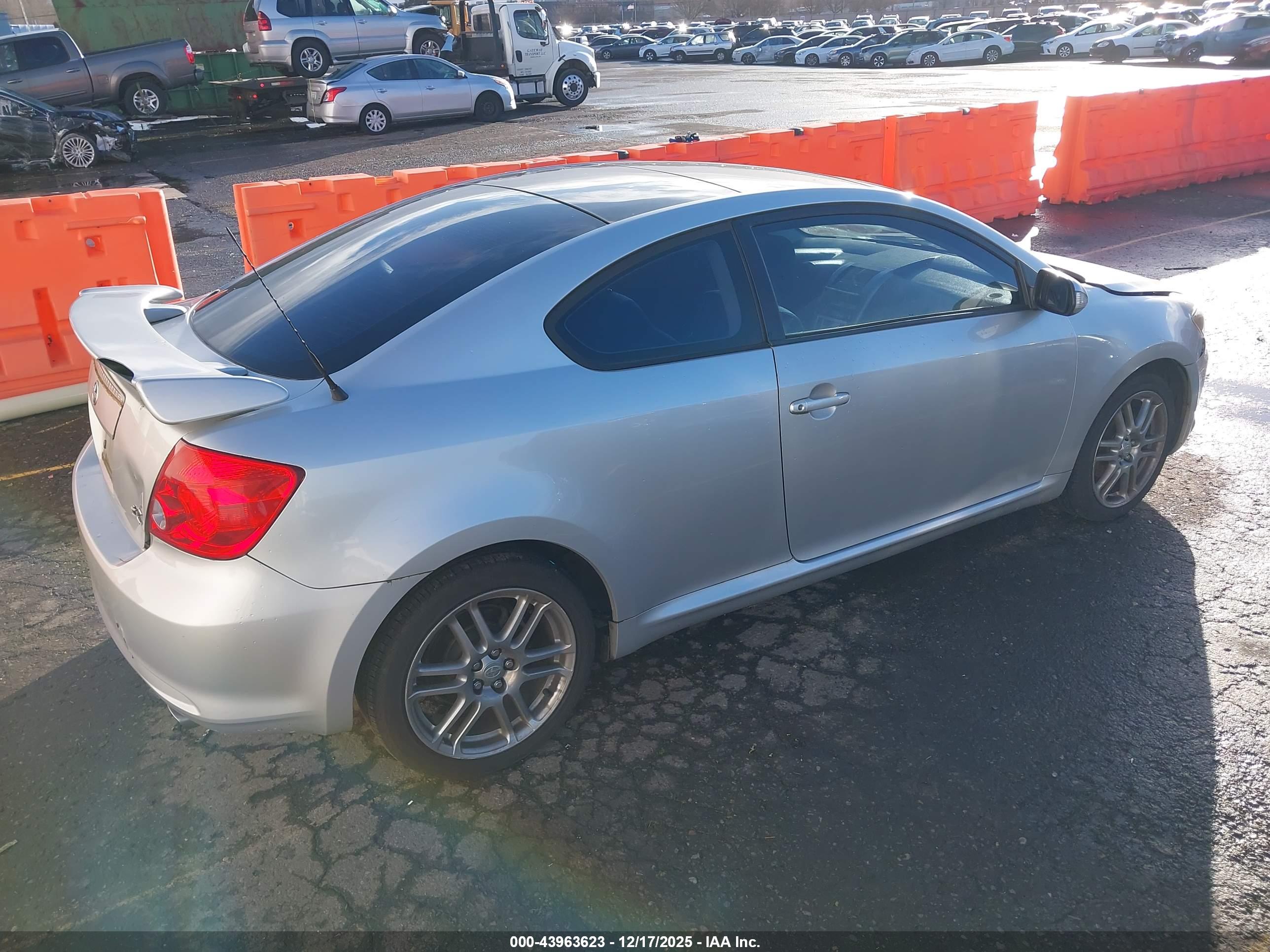 SCION TC image 4