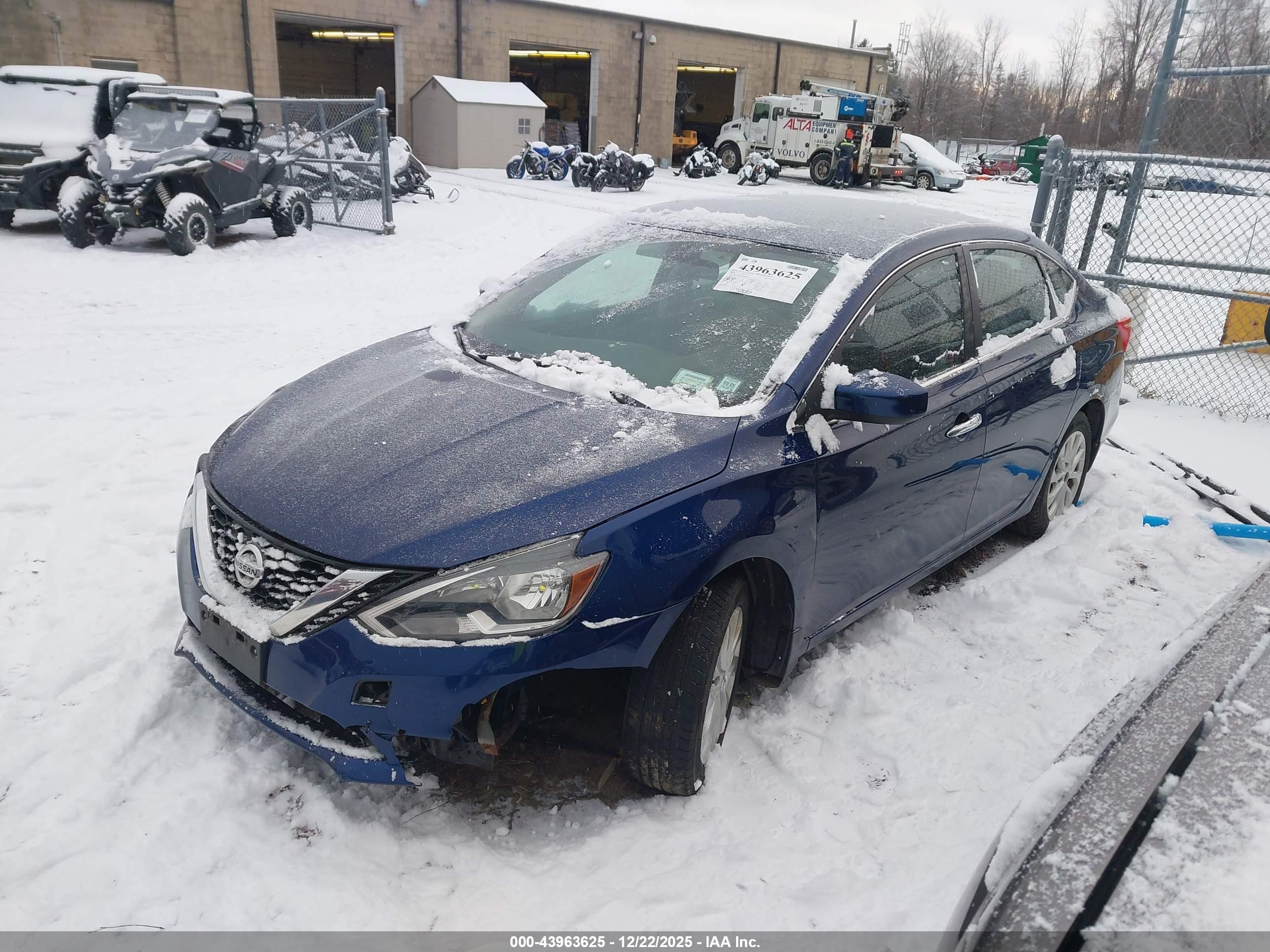 NISSAN SENTRA image 2
