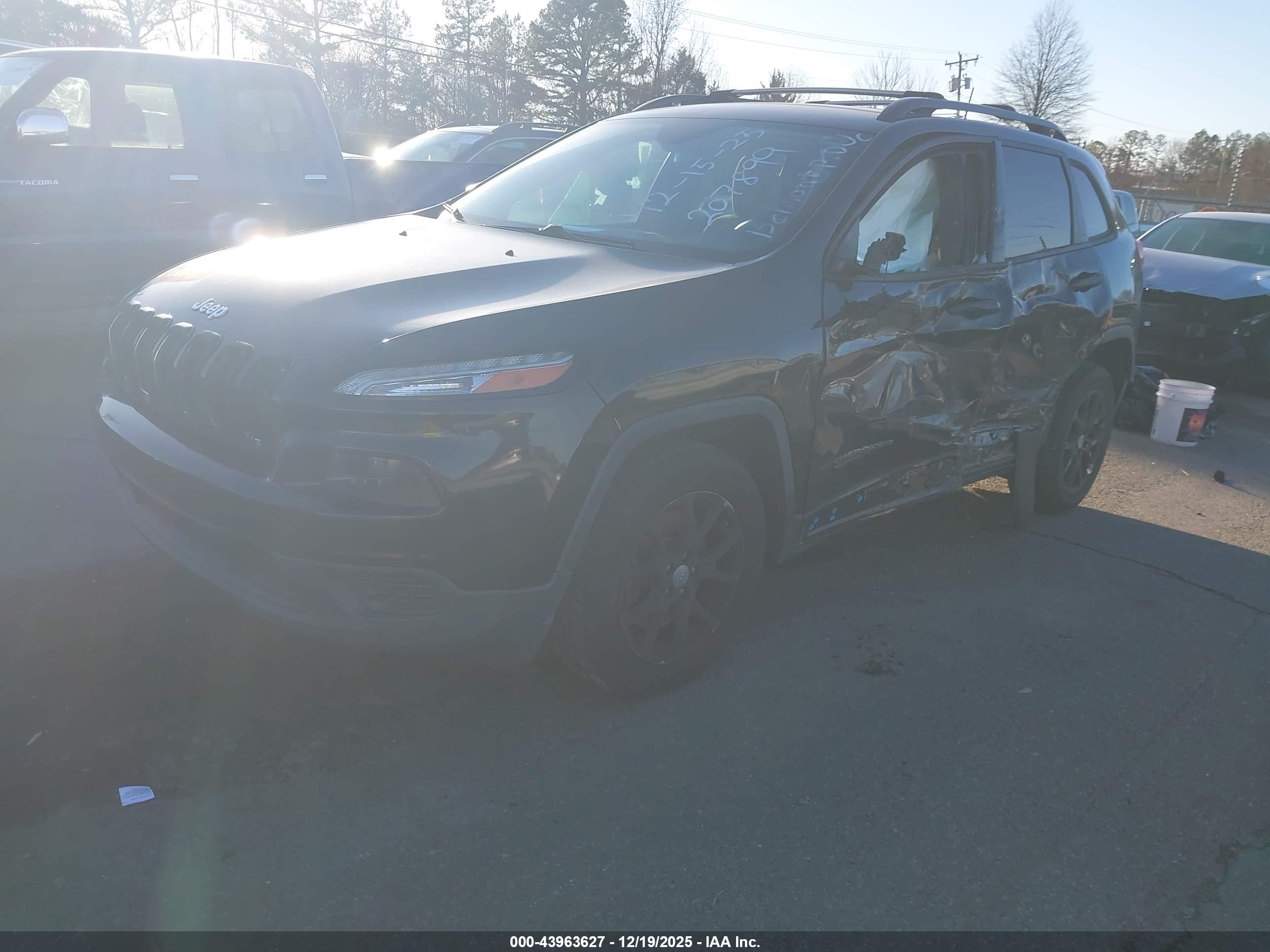 JEEP CHEROKEE image 2
