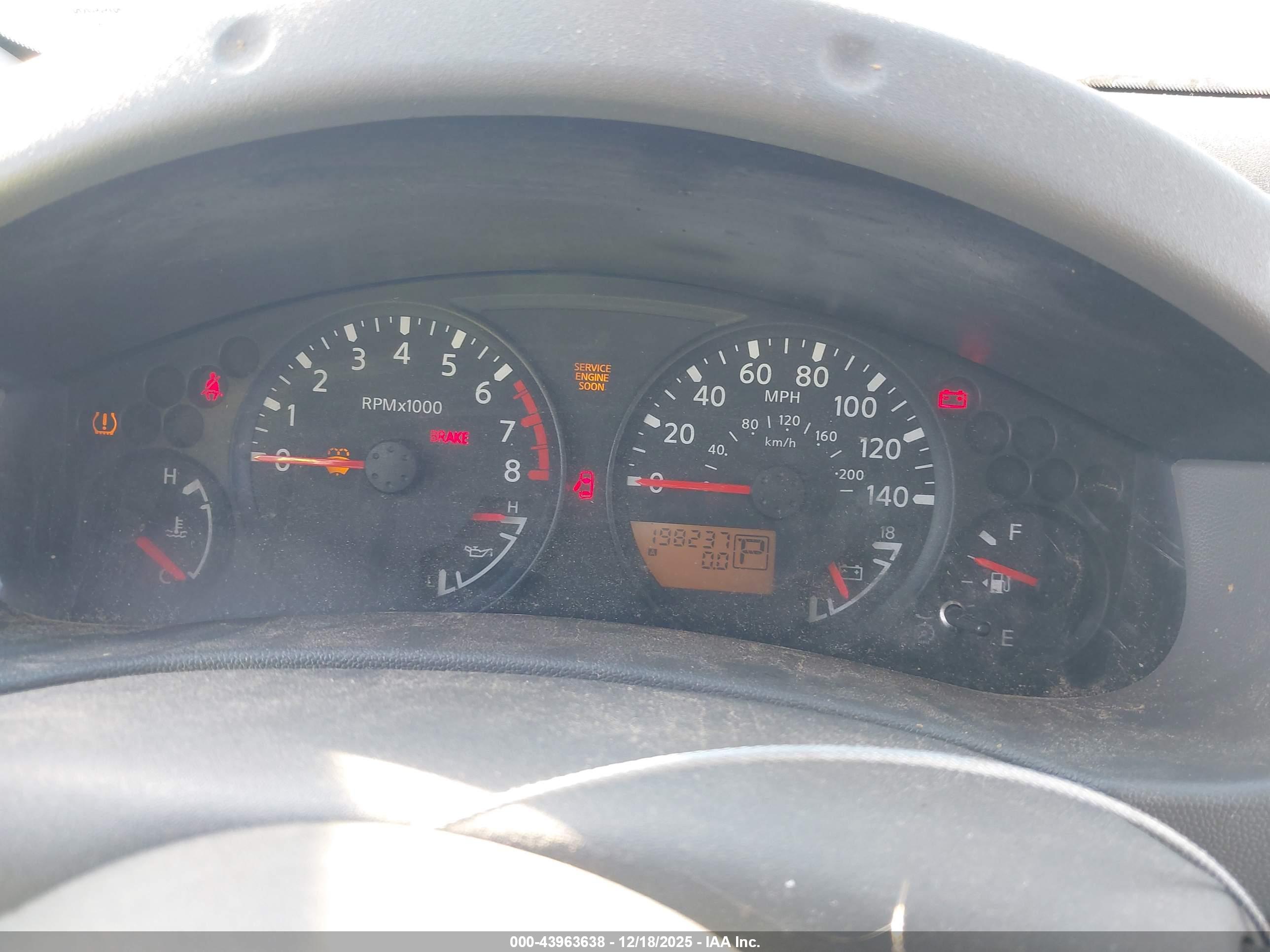 NISSAN FRONTIER image 7