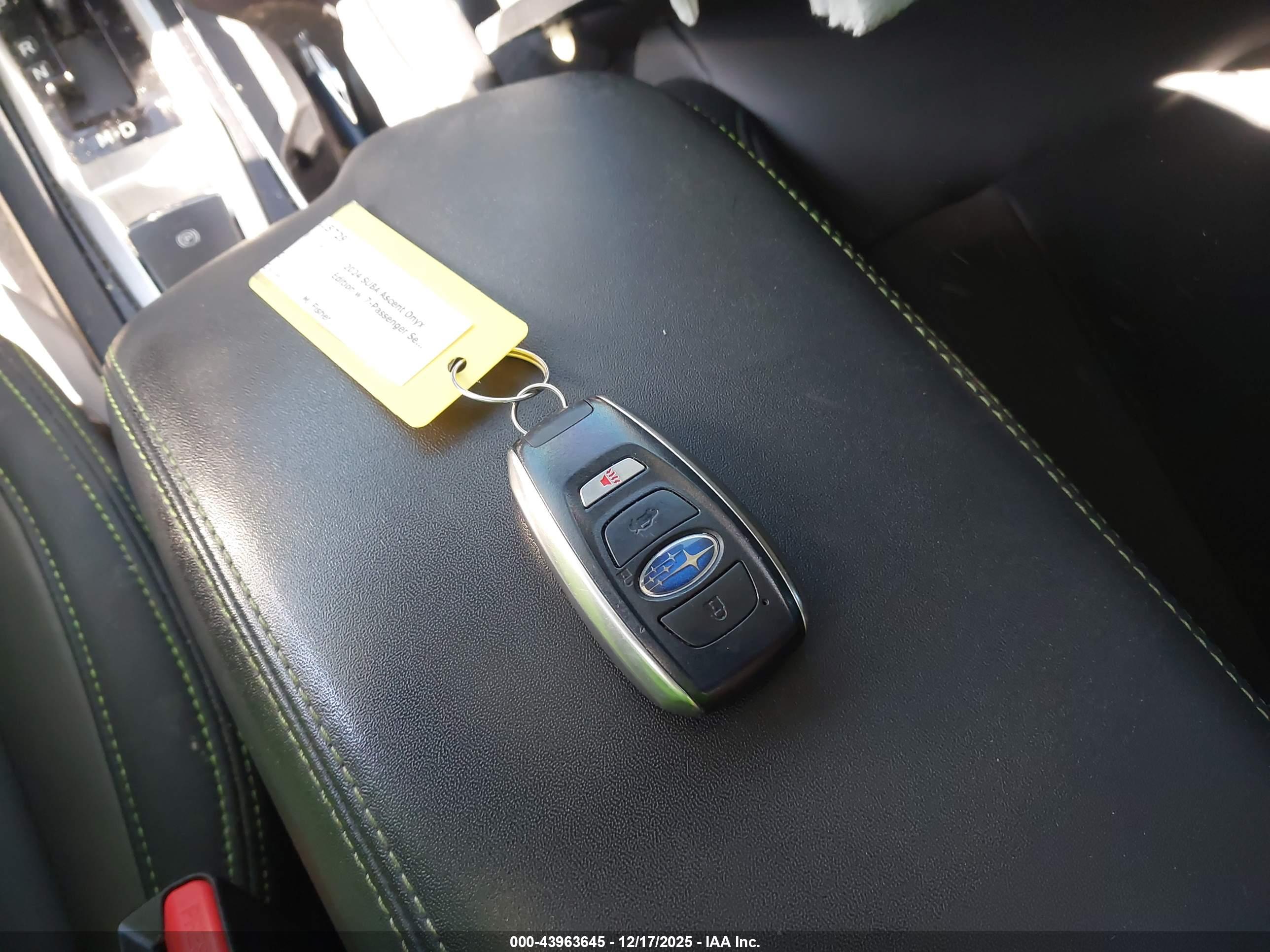 SUBARU ASCENT image 11