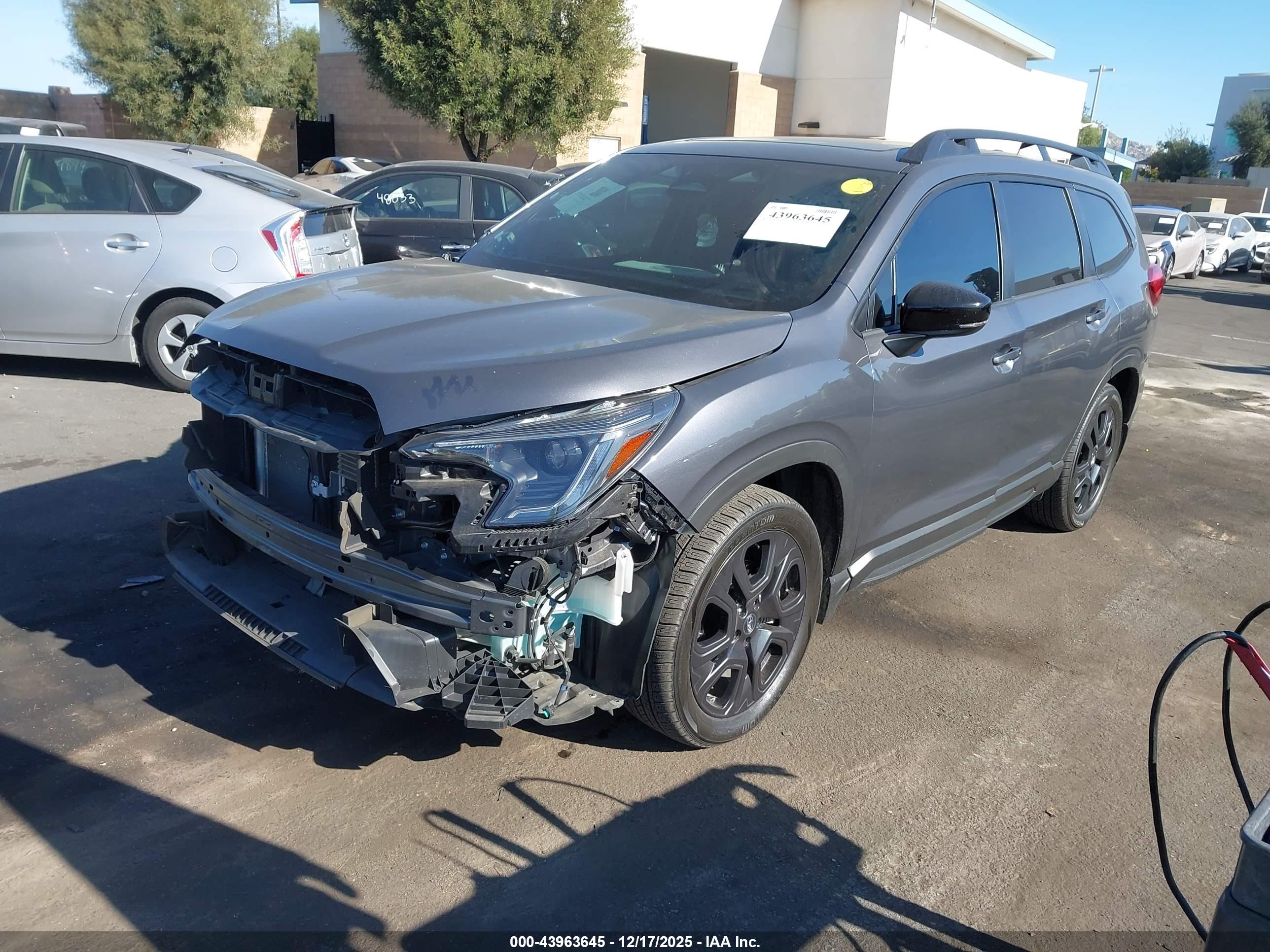 SUBARU ASCENT image 2