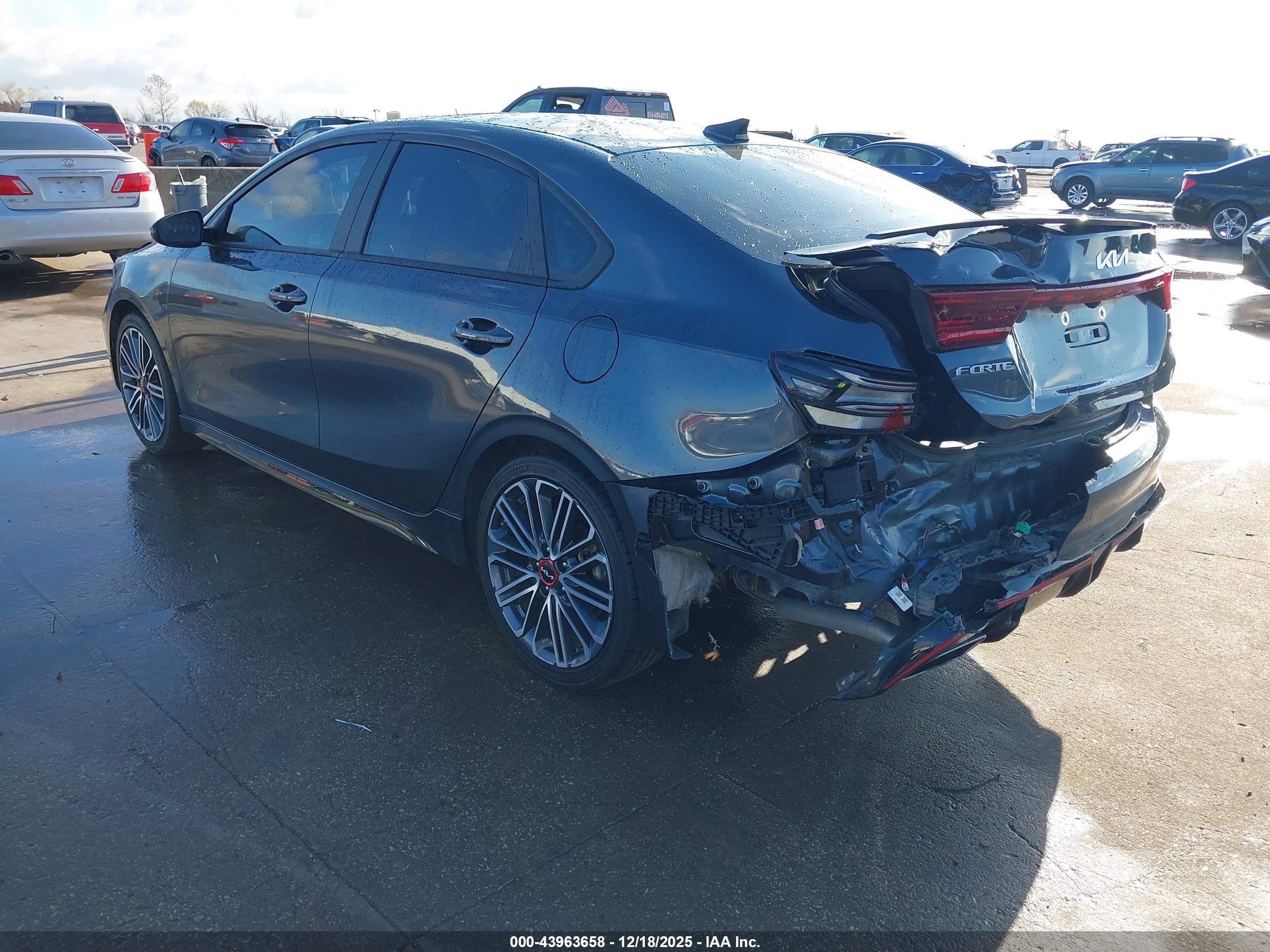 KIA FORTE image 3