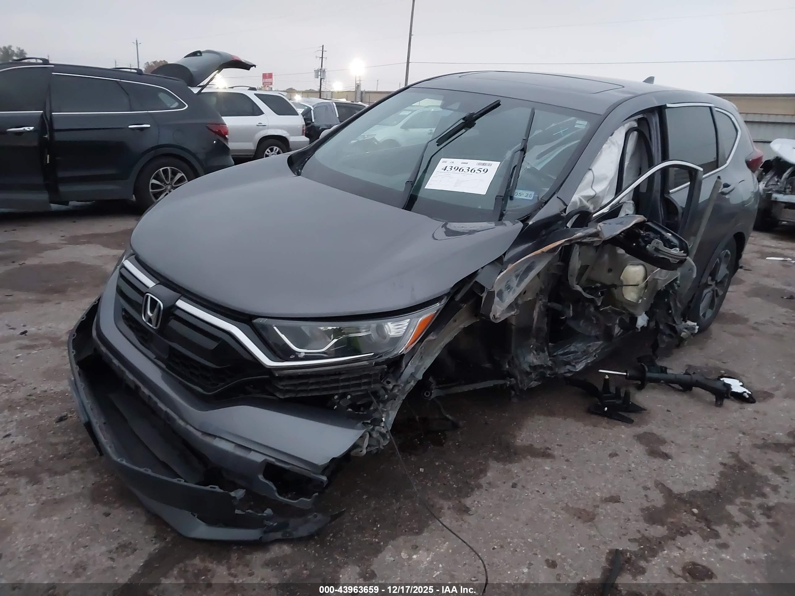 HONDA CR-V image 2