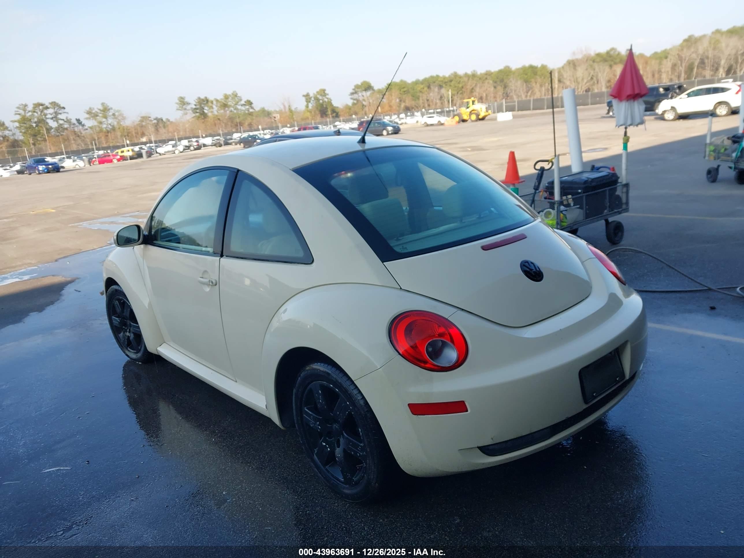 VOLKSWAGEN NEW image 3