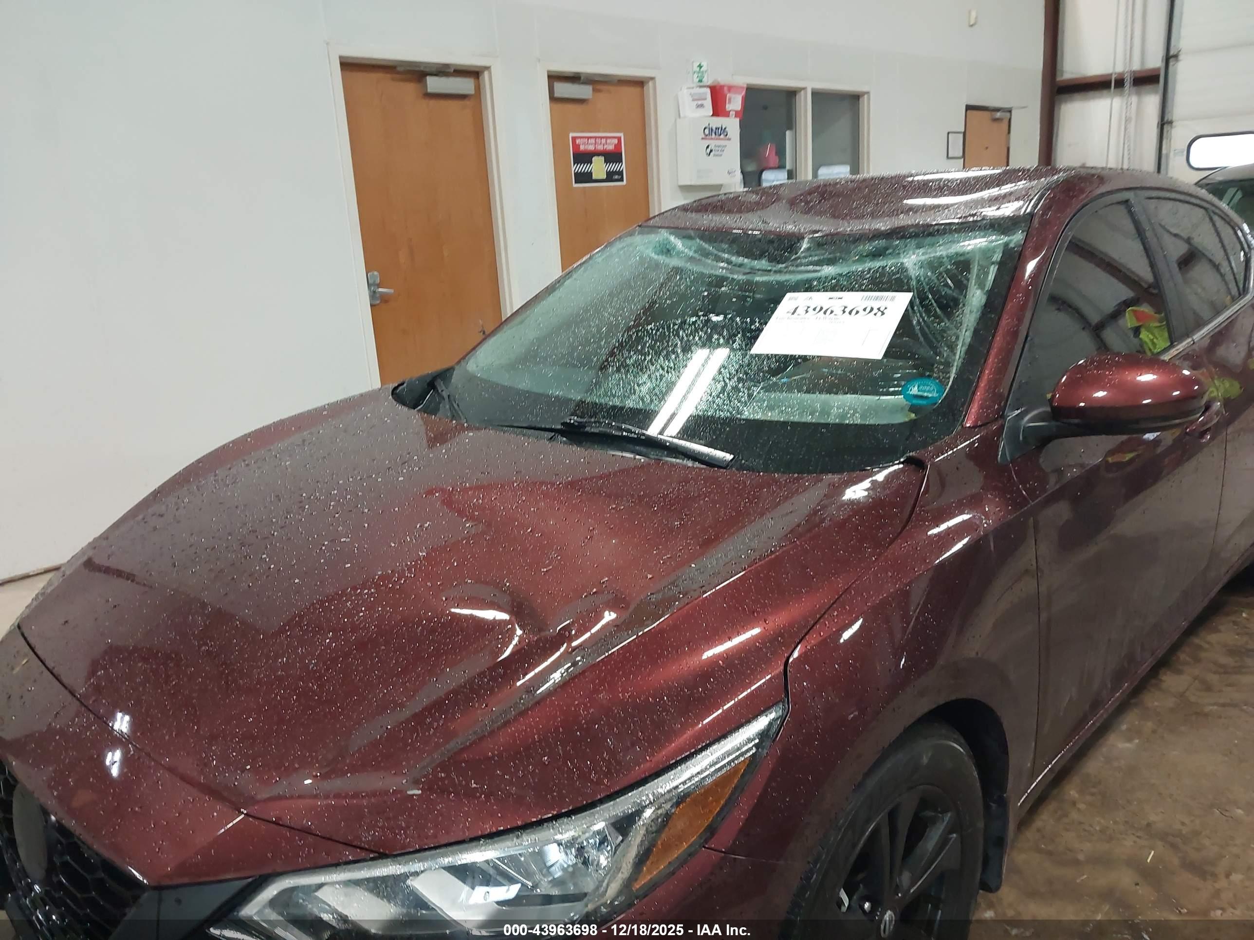 NISSAN SENTRA image 6