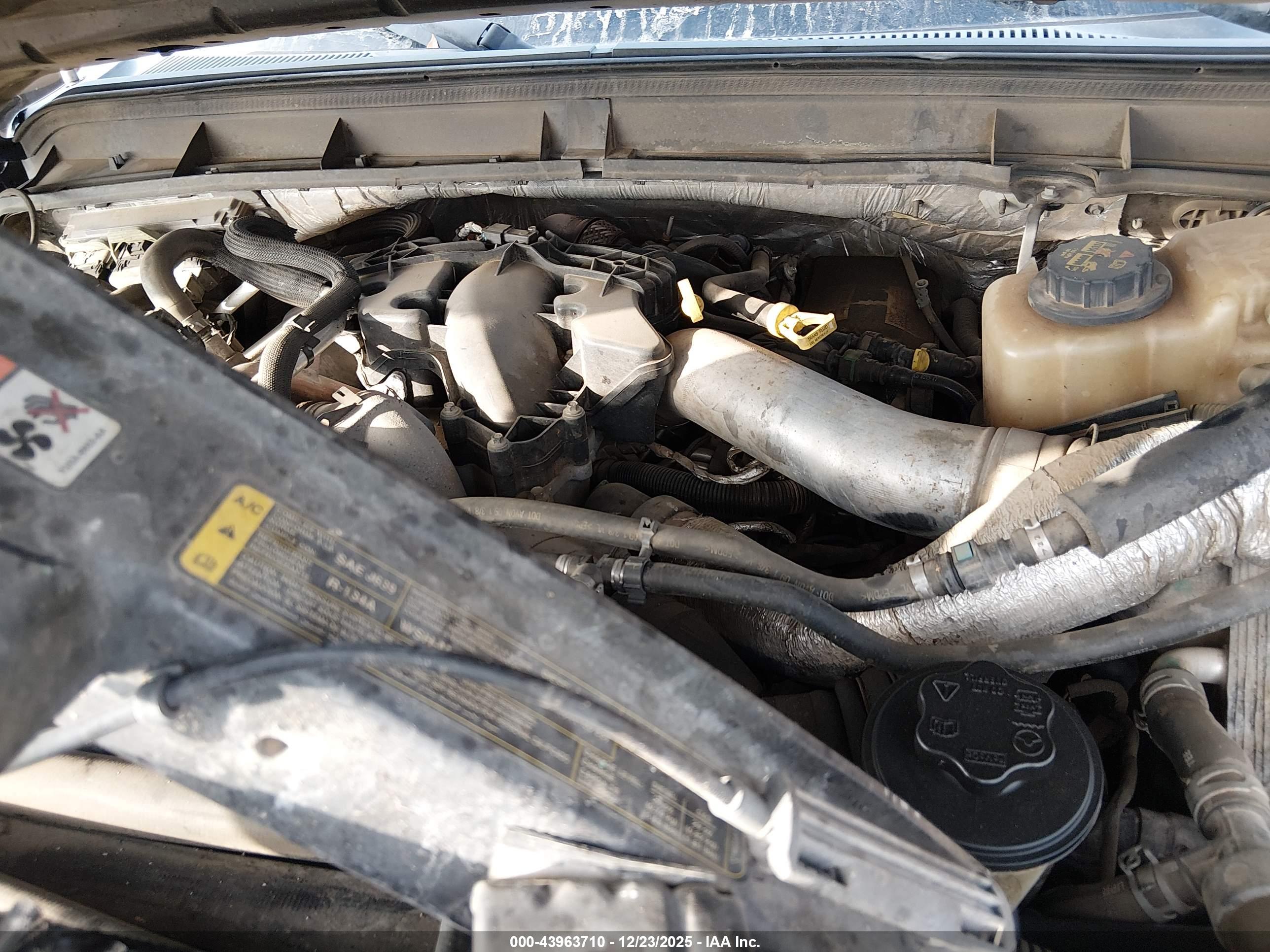 FORD F-250 image 10