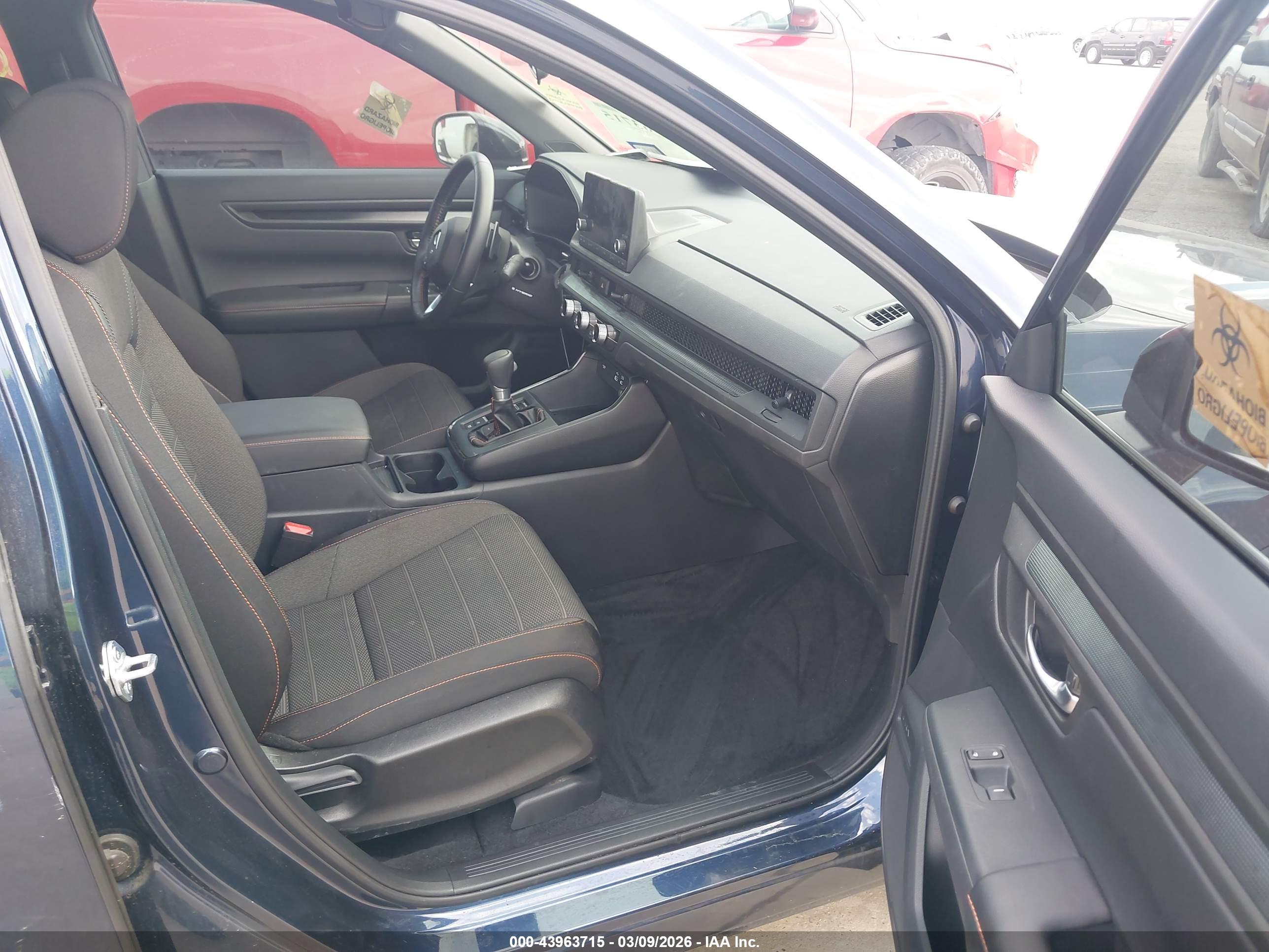 HONDA CR-V image 5