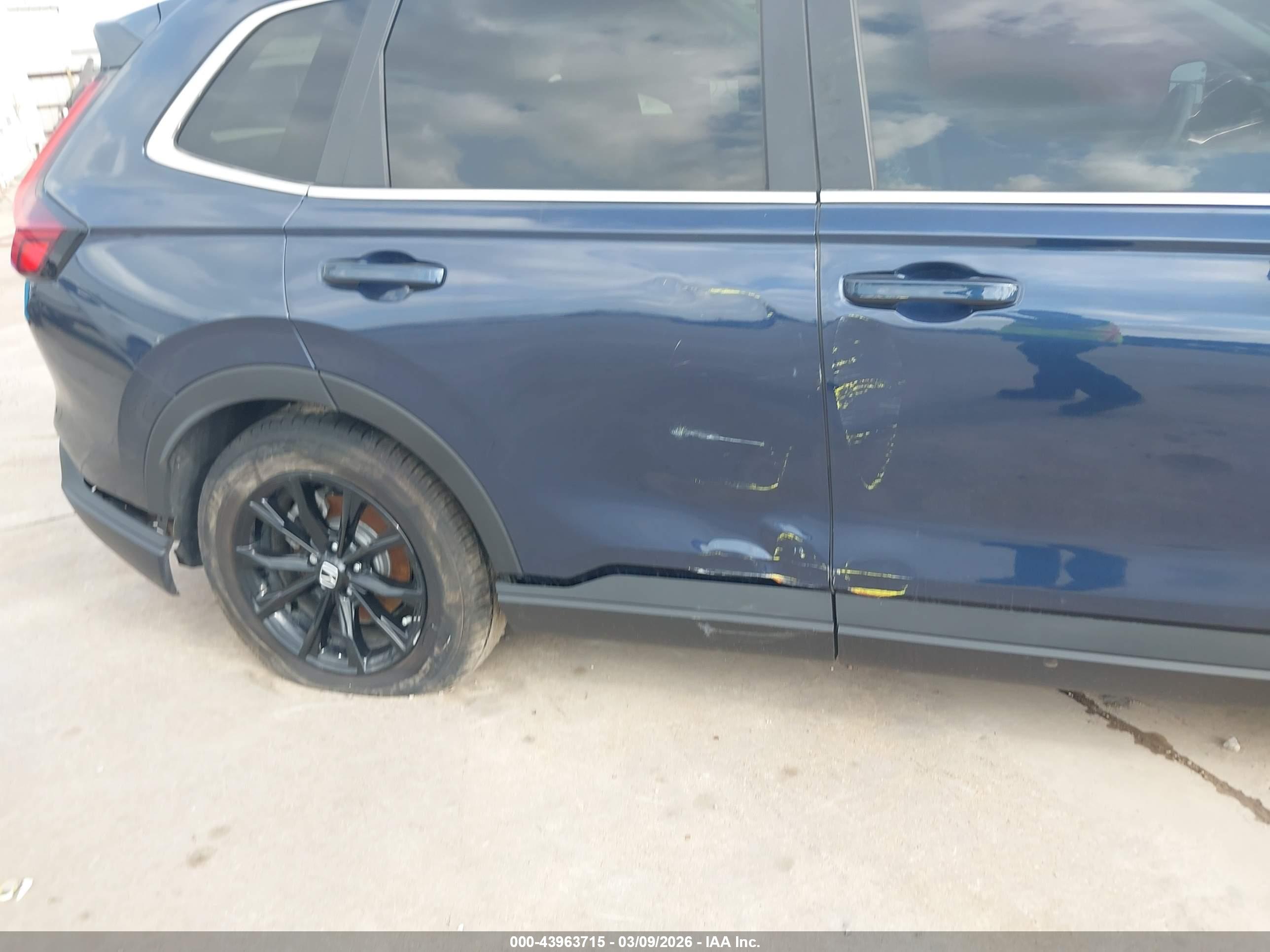 HONDA CR-V image 6