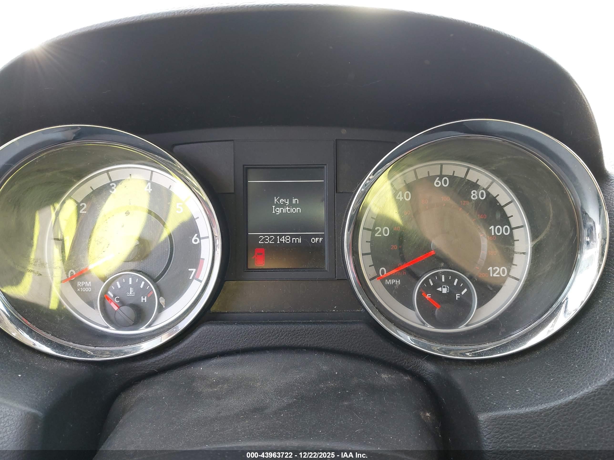 DODGE GRAND image 7